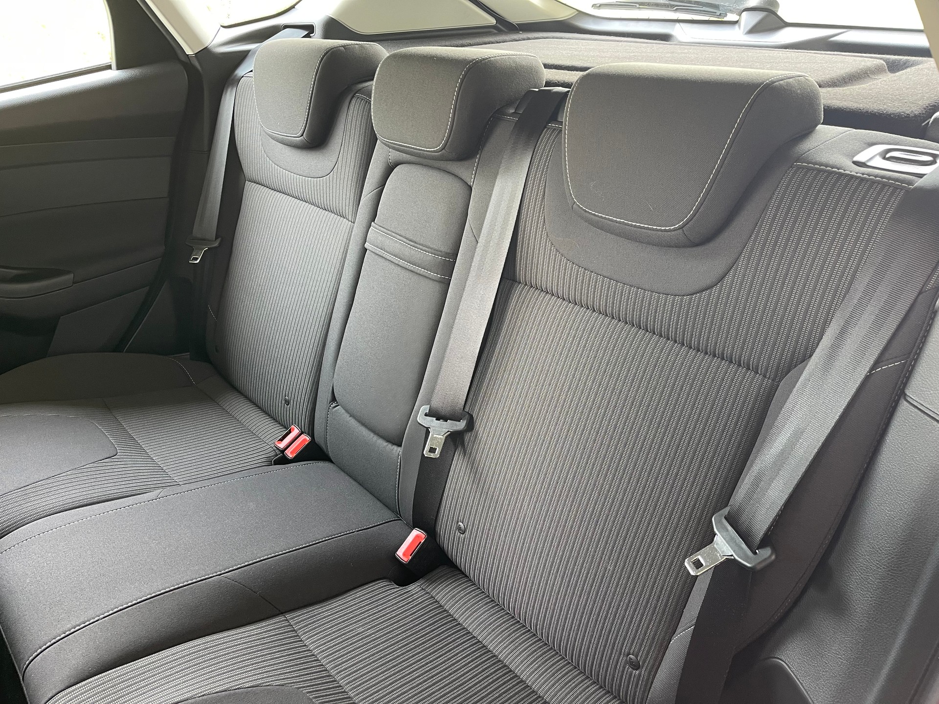 FORD Focus 1.6i Ti-VCT 125 Titanium-image-15