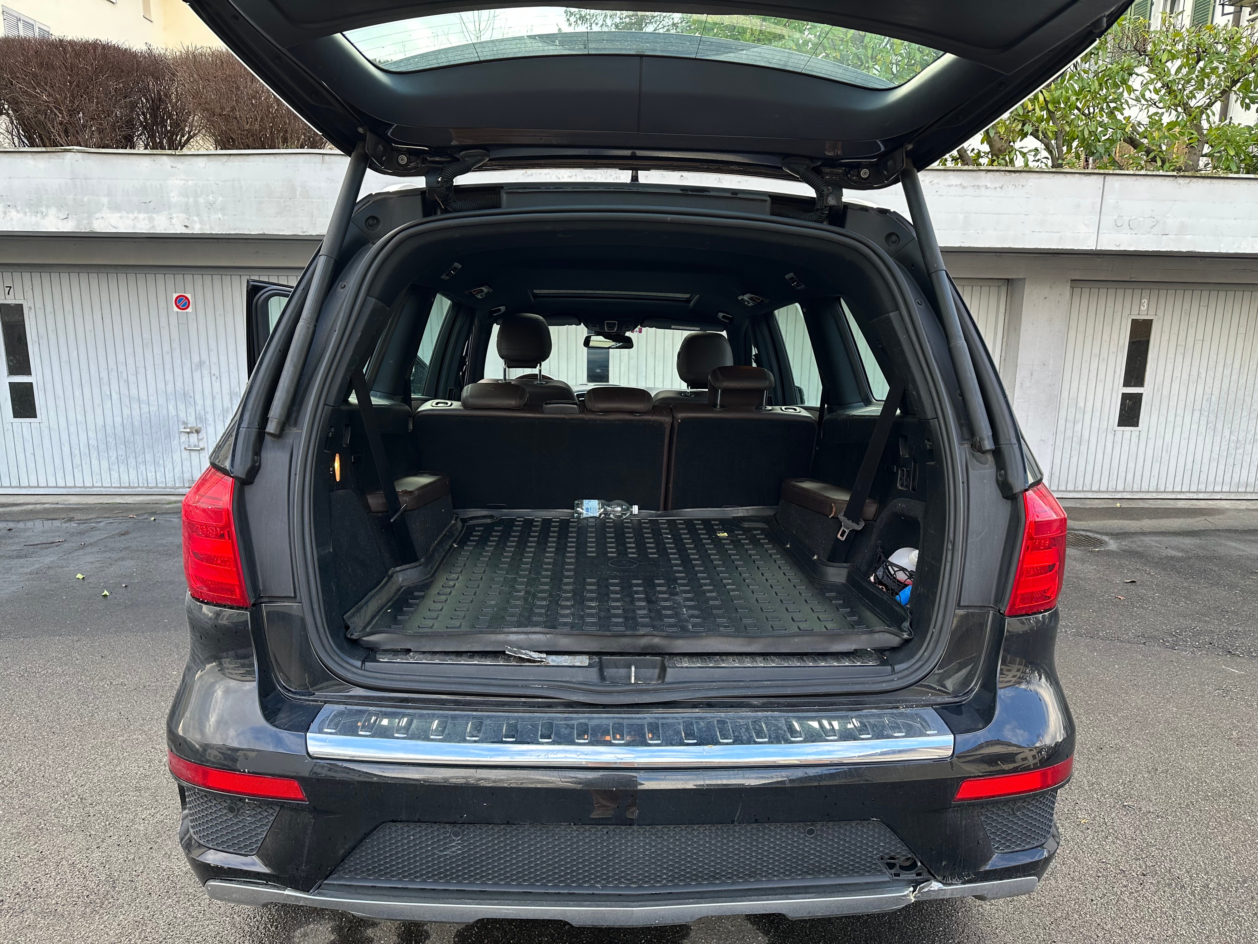 MERCEDES-BENZ GL 350 V6 CDI BlueTec — slika 1