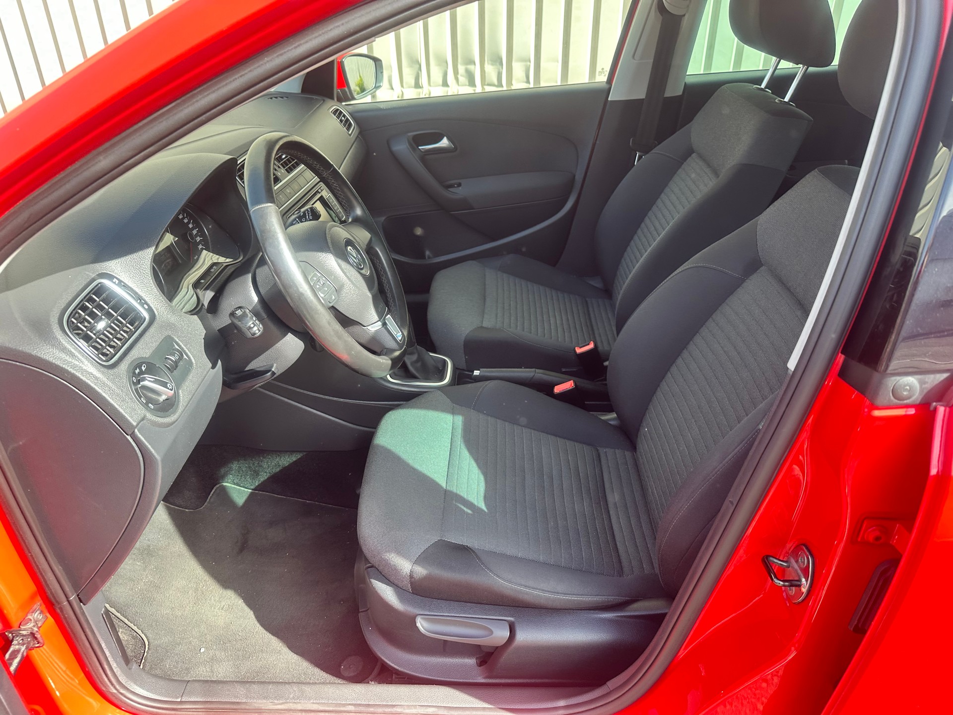 VW Polo 1.6 TDI Team-image-13