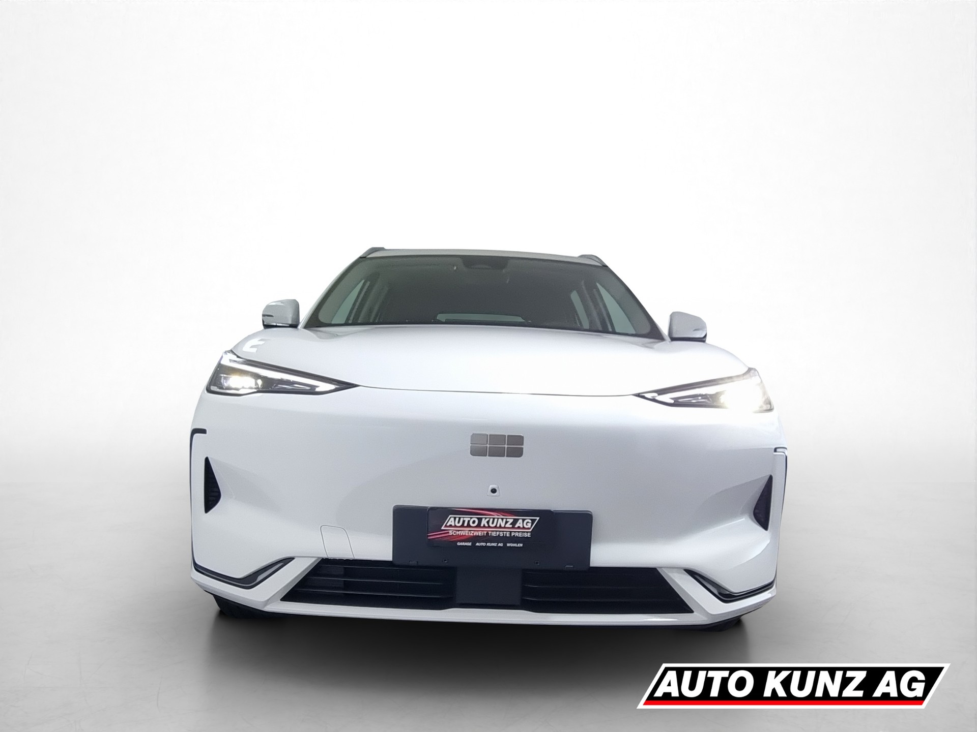 GEELY E5 Pro+ FWD-showroom-element-1