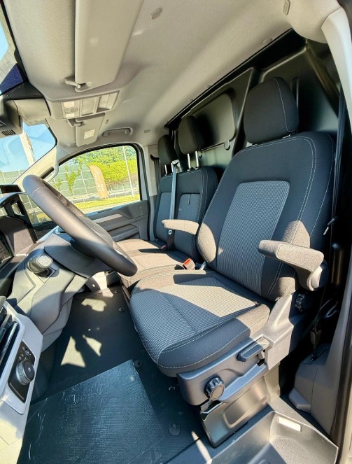 VW Transporter 2.0 TDI Edition 4Motion Lang Automat-image-8