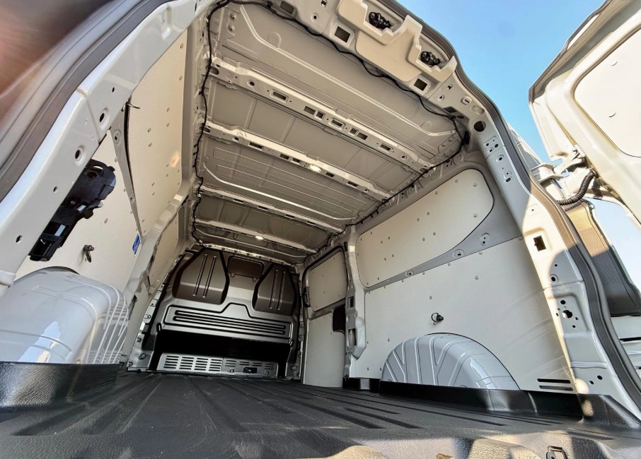 VW Transporter 2.0 TDI Edition 4Motion Lang Automat-image-18