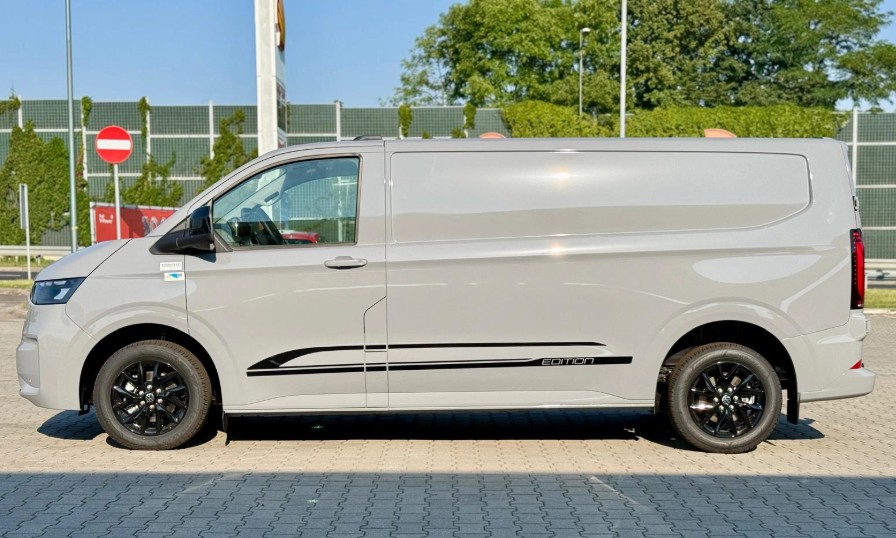 VW Transporter 2.0 TDI Edition 4Motion Lang Automat-image-4