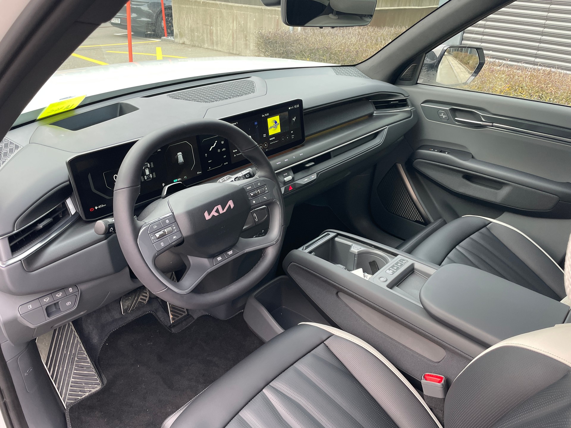 KIA EV9 99,8 kWh GT-Line 4x4 7-Sitzer mit Panoramadach-image-7