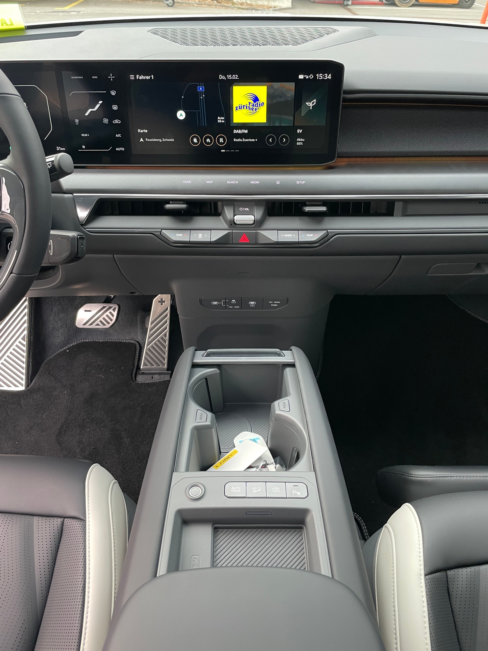 KIA EV9 99,8 kWh GT-Line 4x4 7-Sitzer mit Panoramadach-image-14
