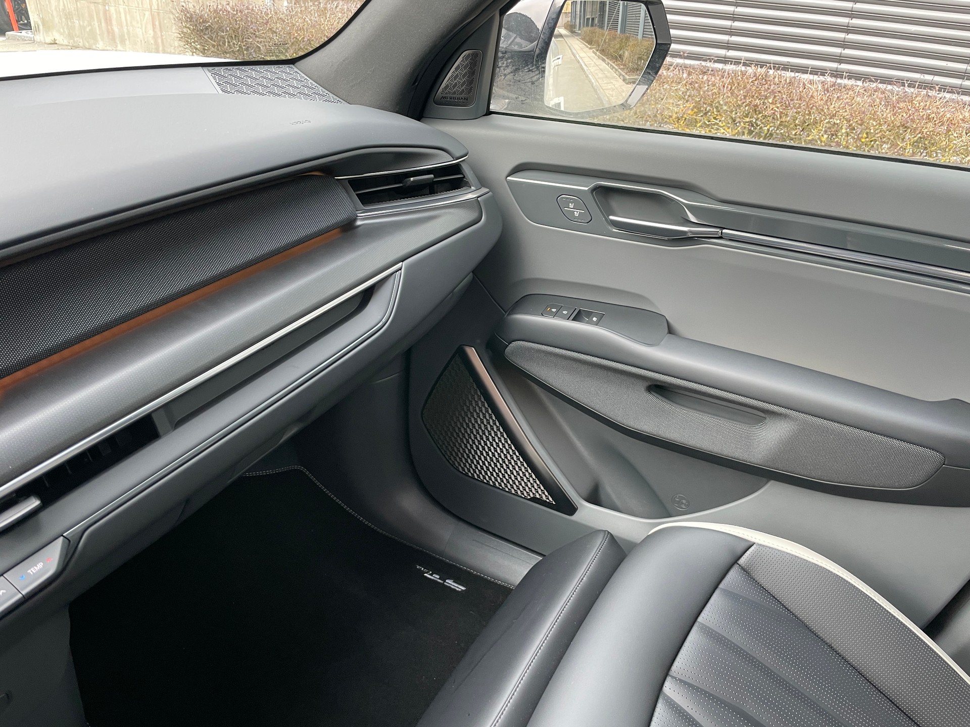 KIA EV9 99,8 kWh GT-Line 4x4 7-Sitzer mit Panoramadach-image-20