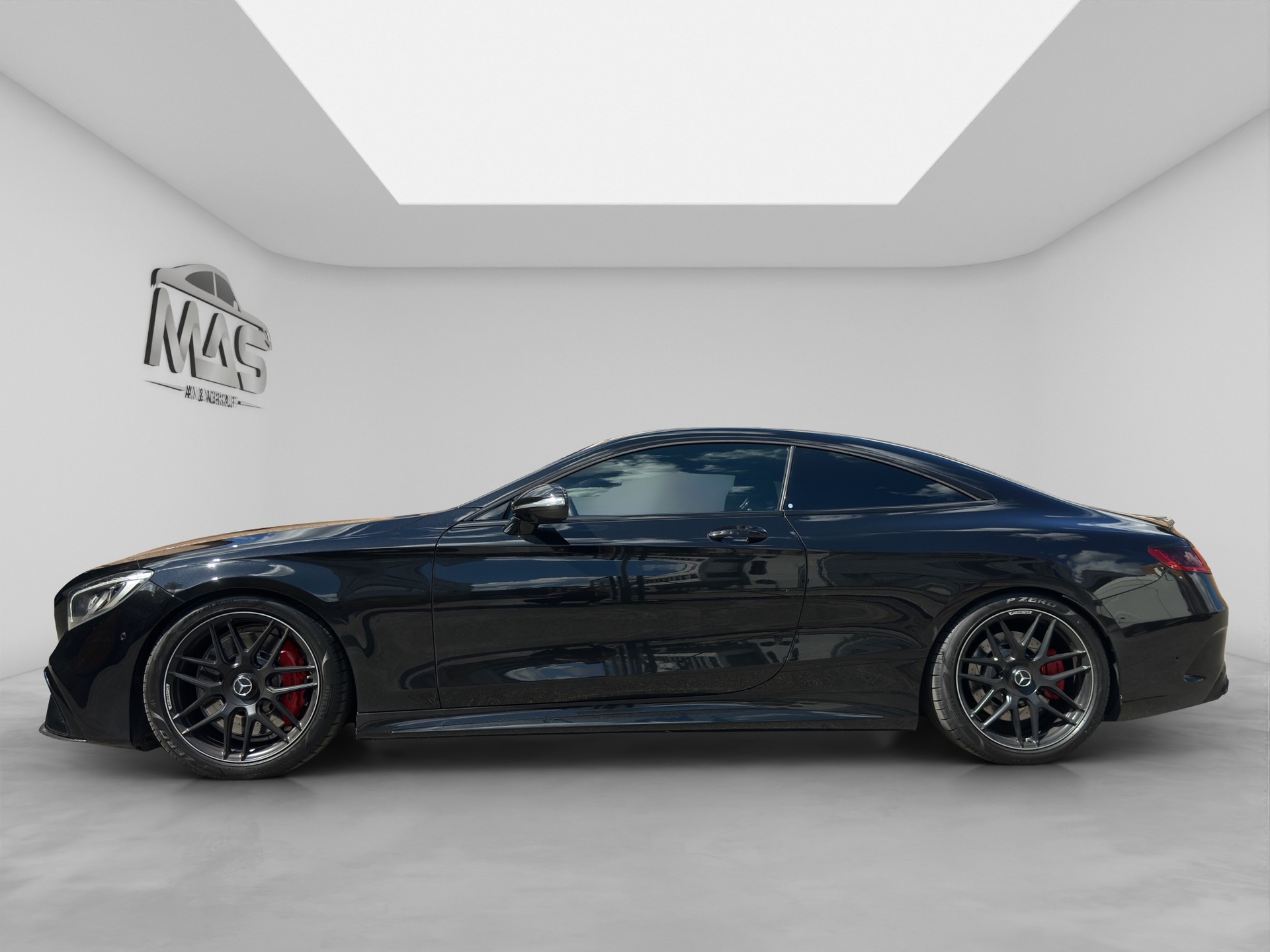 MERCEDES-BENZ S 63 AMG Coupé 4Matic Speedshift MCT-image-2