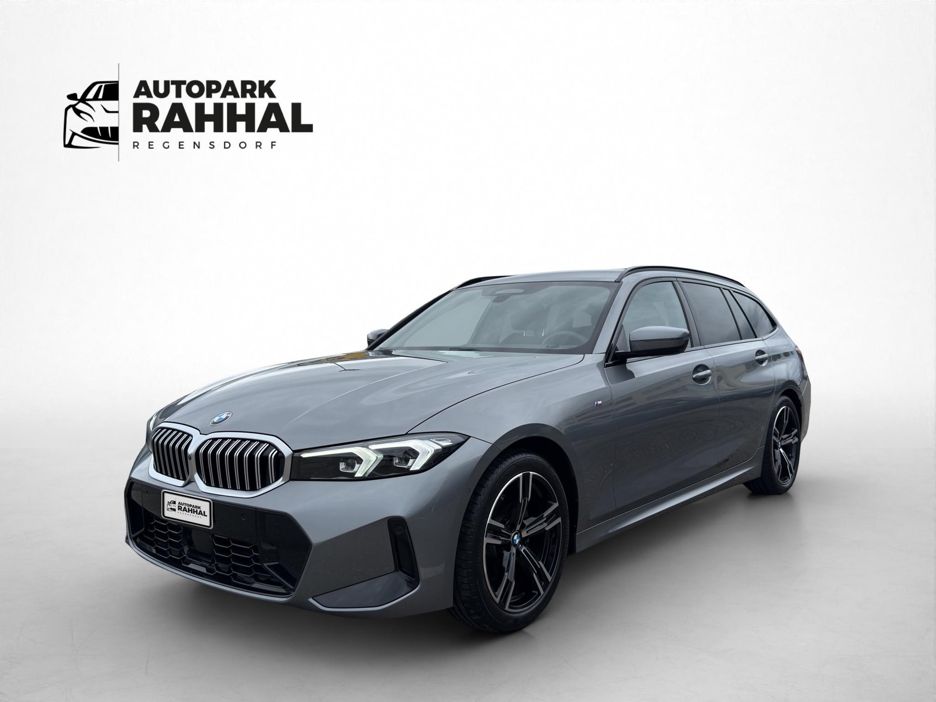 BMW 320d xDrive 48V Touring Steptronic M Sport-image-0