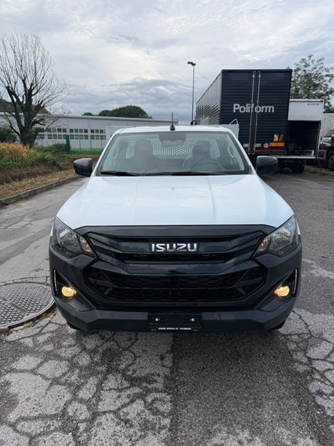 ISUZU D-MAX "NUOVO MODELLO" Single Cab B-Strong 2.2 DMS M/T 4 x 4 Ponte Ribaltabile 3 Lati in Alluminio, Gancio Traino KG. 3500-image-3