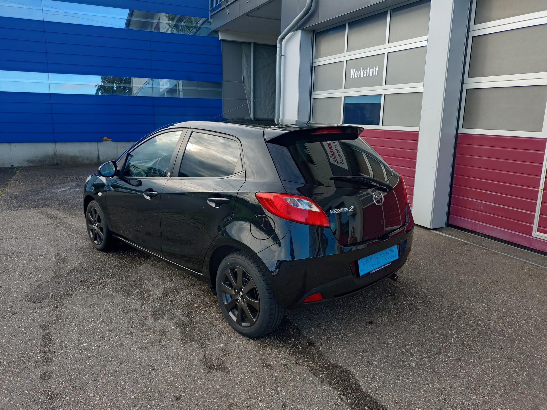 MAZDA 2 1.3i 16V Voila ma Suisse Edition-image-4