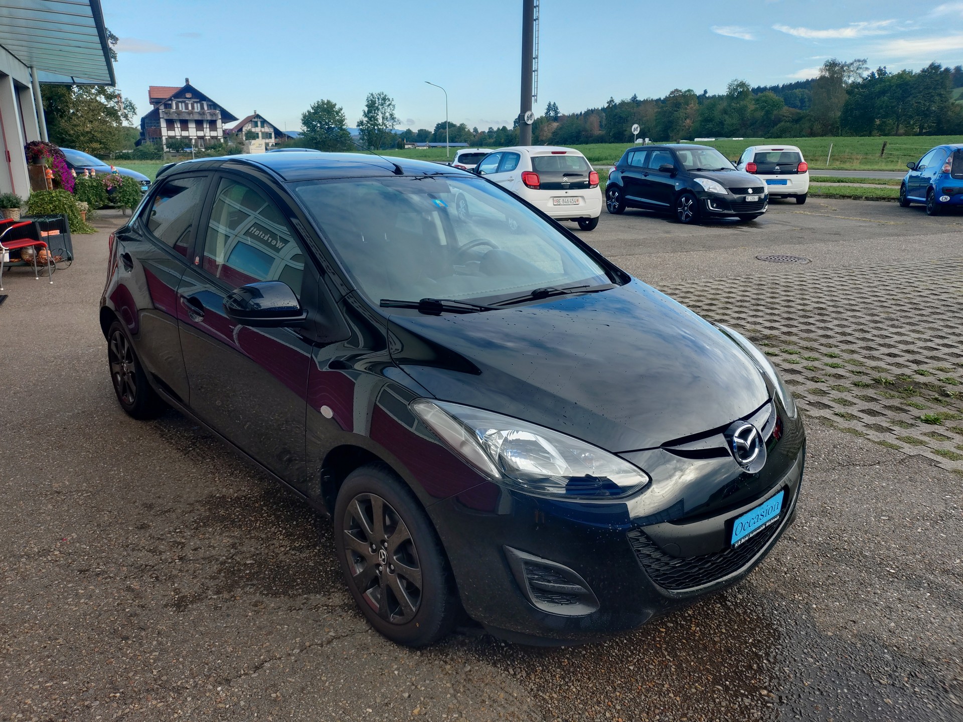 MAZDA 2 1.3i 16V Voila ma Suisse Edition-image-6