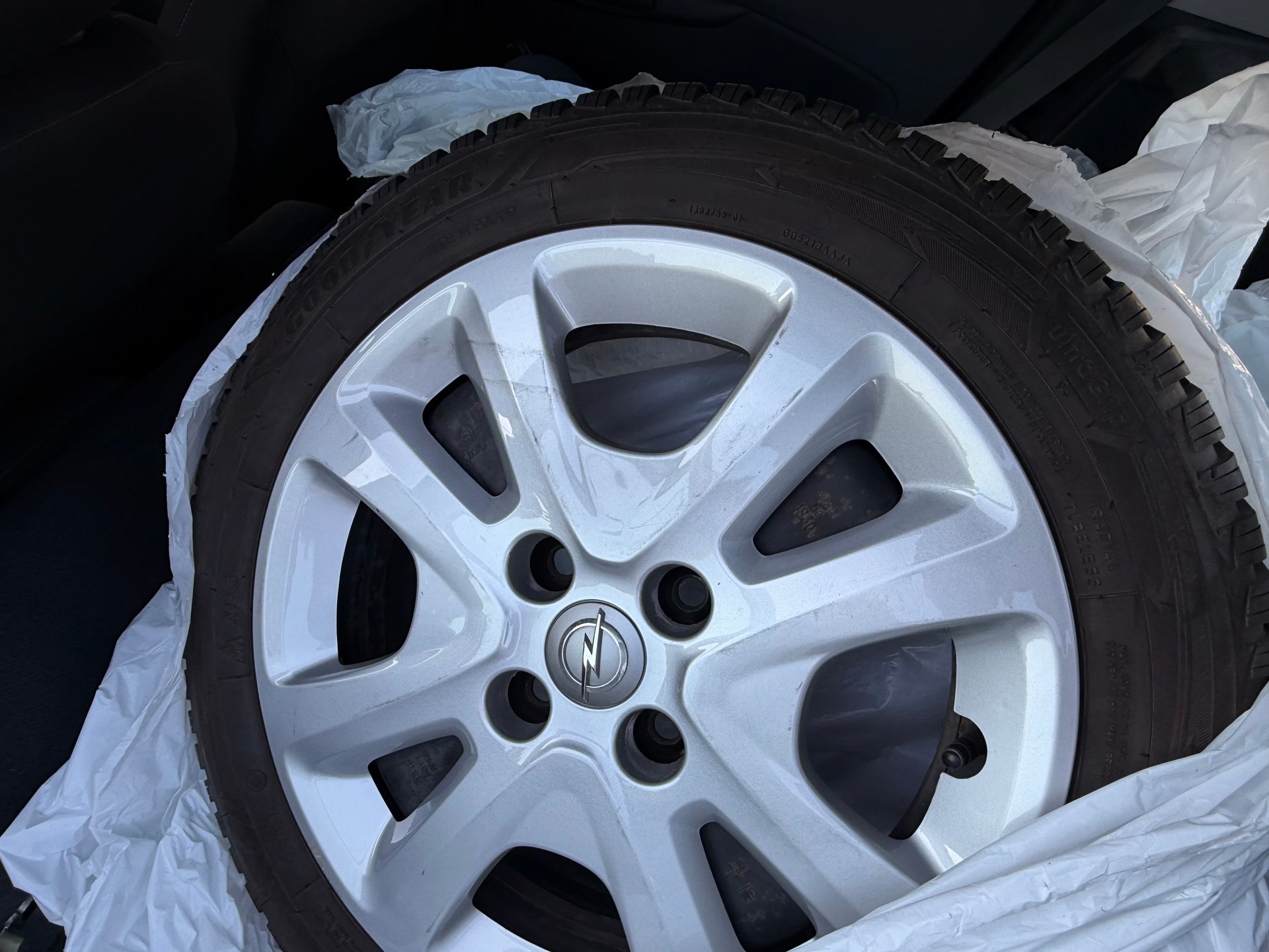 OPEL Karl 1.0 EcoFLEX Rocks Easytronic-image-15
