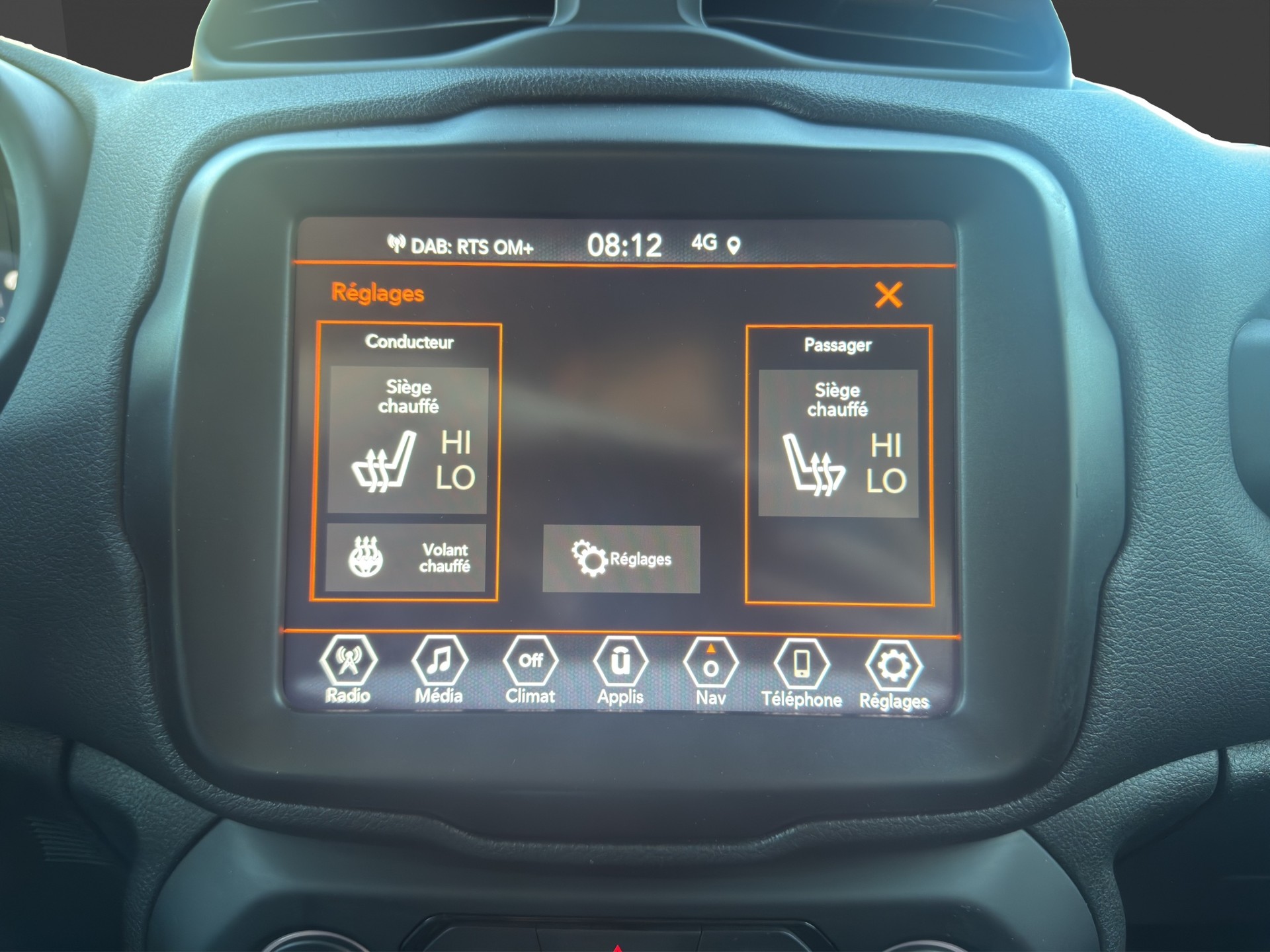 JEEP Renegade 1.3 T PHEV Trailhawk AWD-image-13