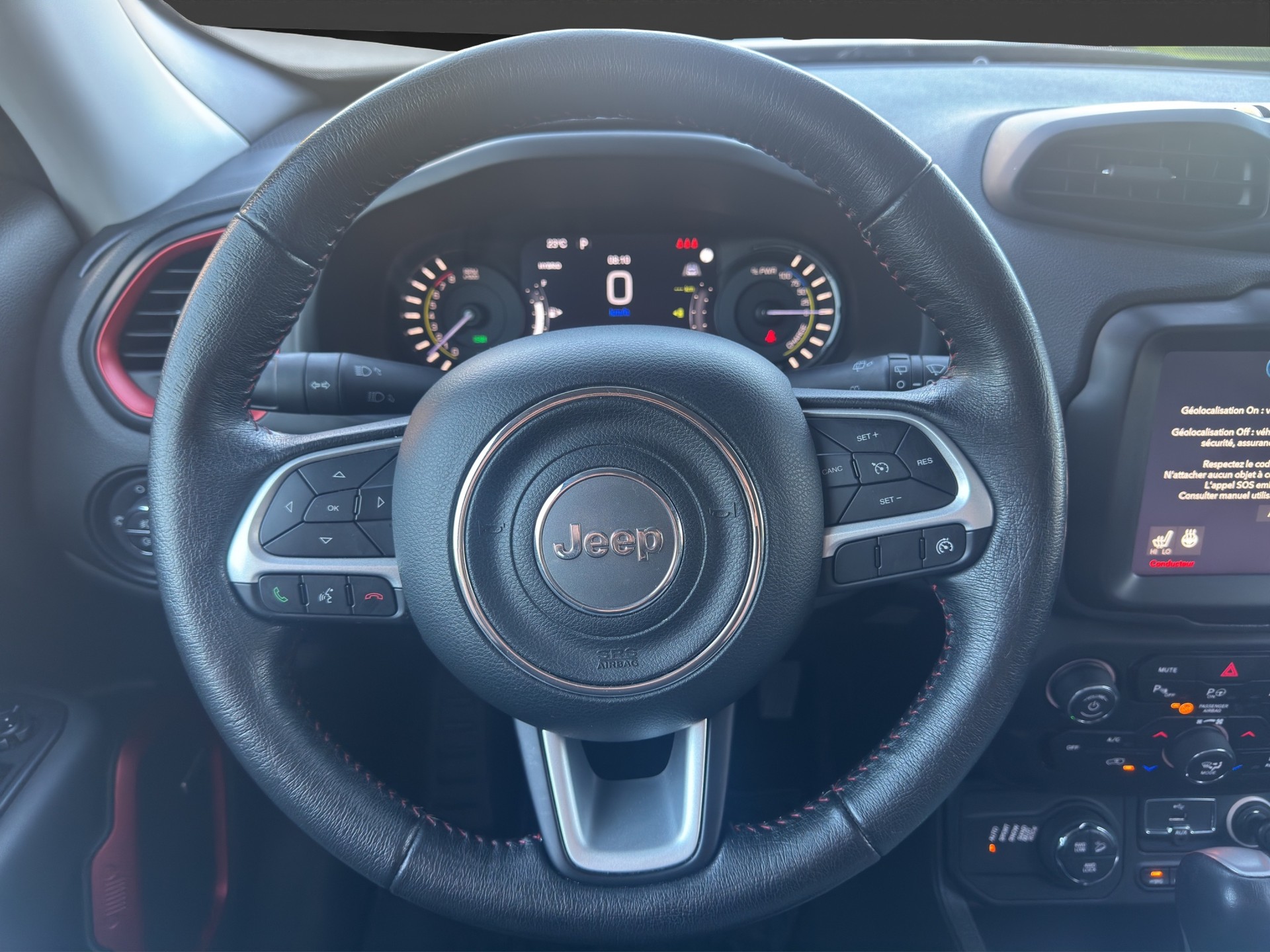 JEEP Renegade 1.3 T PHEV Trailhawk AWD-image-10