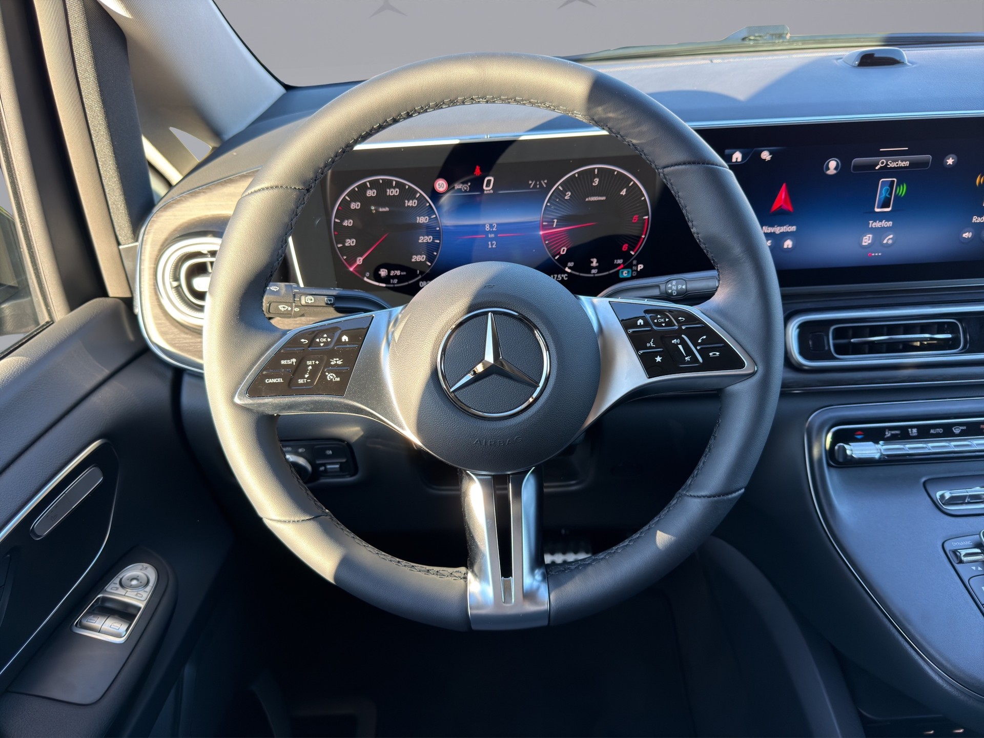 MERCEDES-BENZ V-Klasse V447 Van V 250 d Style lang-image-11