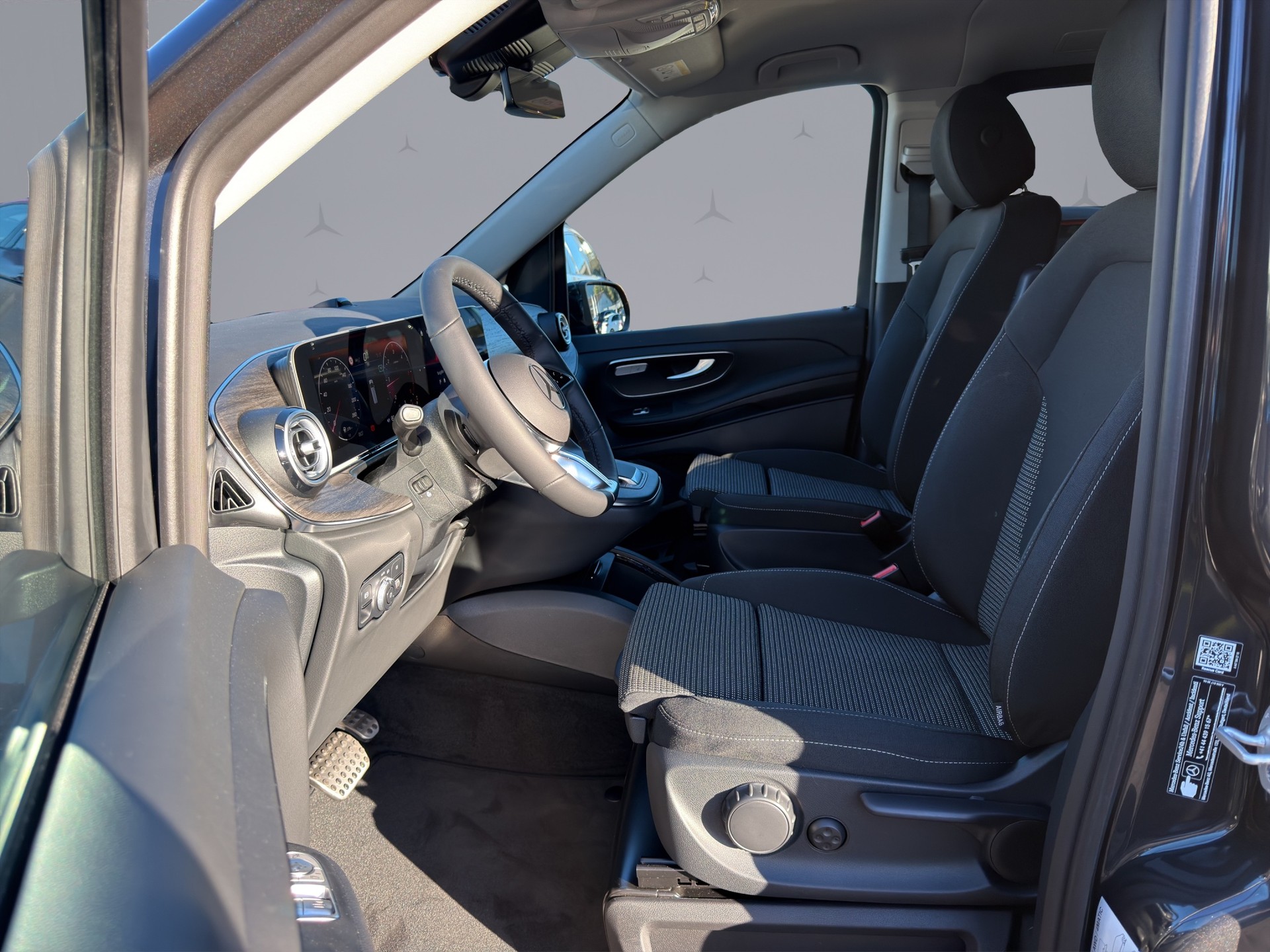 MERCEDES-BENZ V-Klasse V447 Van V 250 d Style lang-image-8