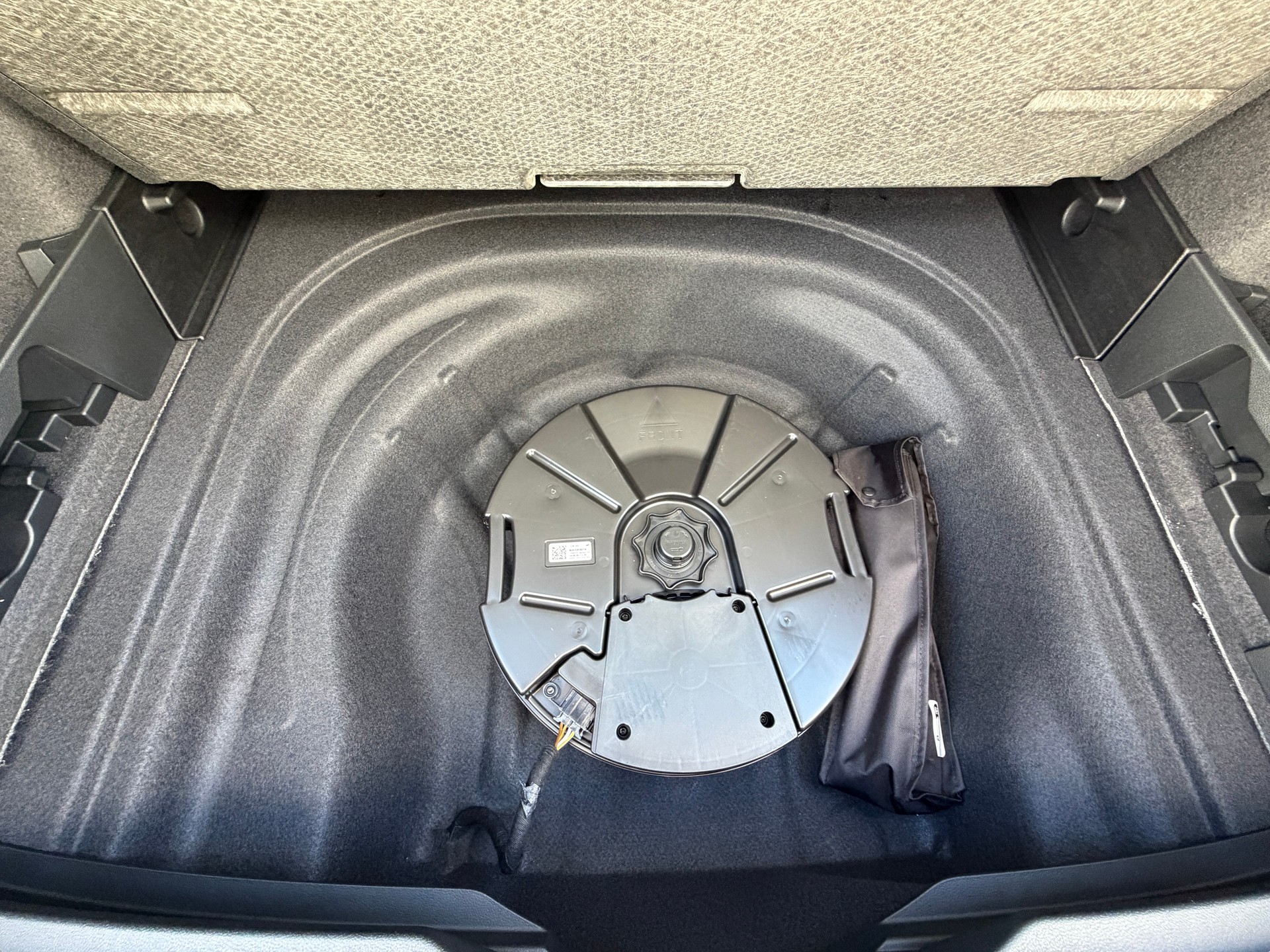 VW Golf Variant 2.0 TSI R-Line DSG 4 Motion-image-28