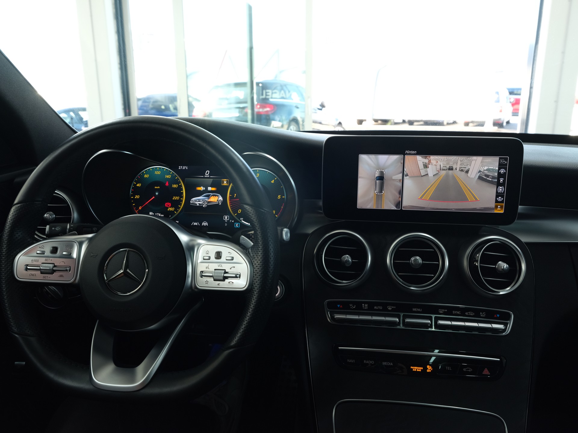 MERCEDES-BENZ C 220 d Swiss Star AMG Line 4M 9G-Tronic *Burmester* *360 Kamera* *Panorama*-image-35