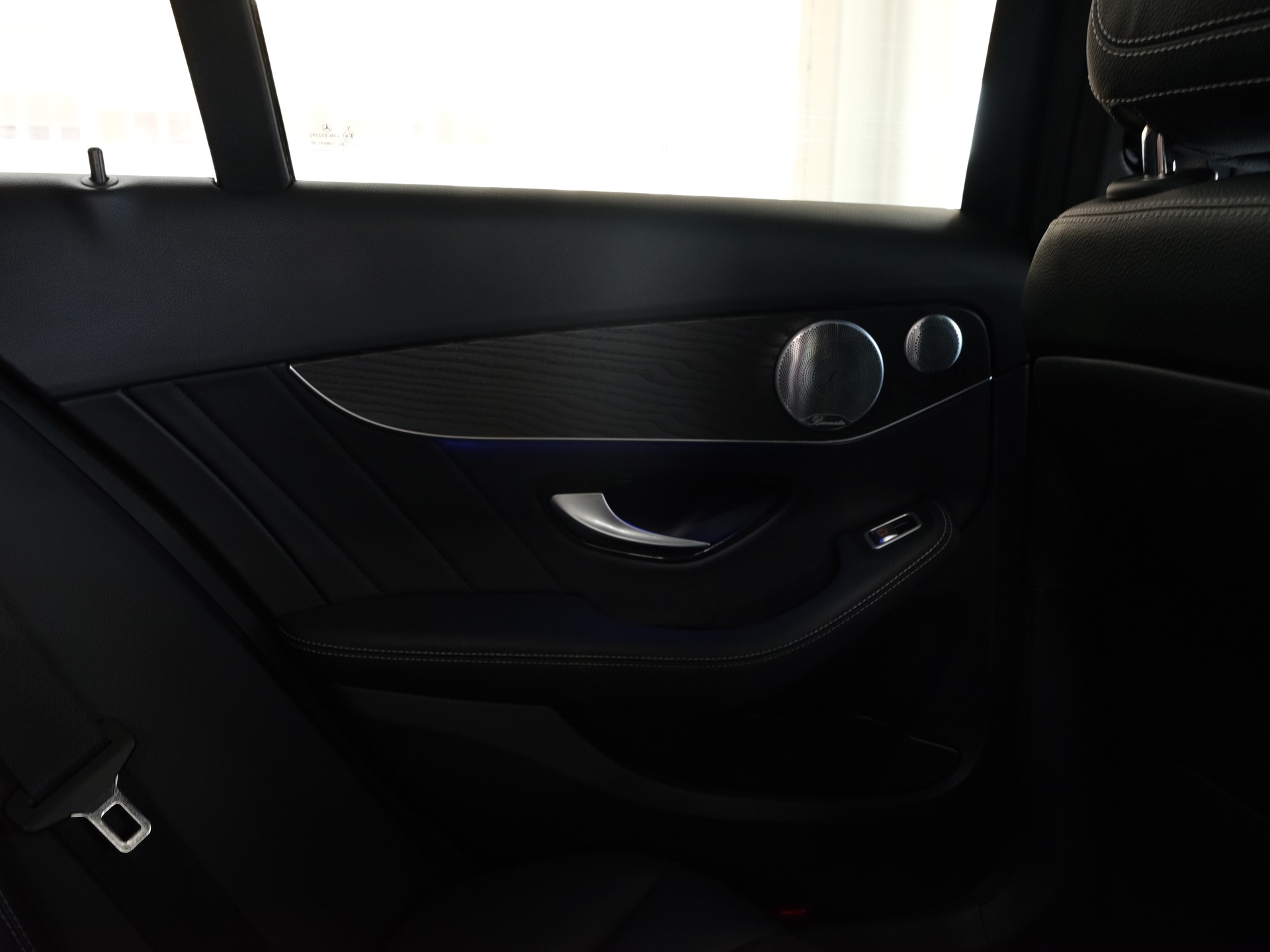 MERCEDES-BENZ C 220 d Swiss Star AMG Line 4M 9G-Tronic *Burmester* *360 Kamera* *Panorama*-image-28