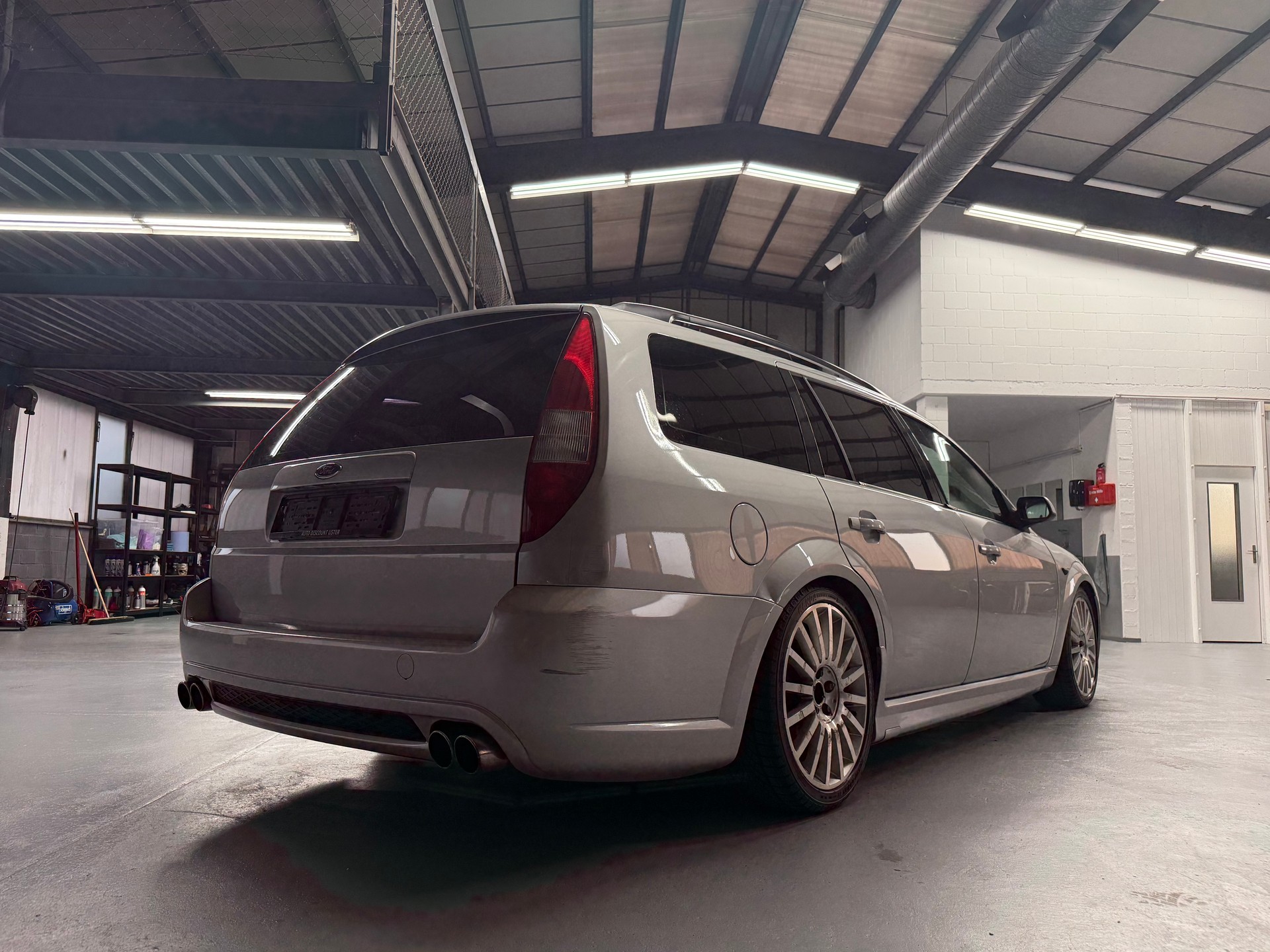 FORD Mondeo 3.0i V6 ST220-image-7