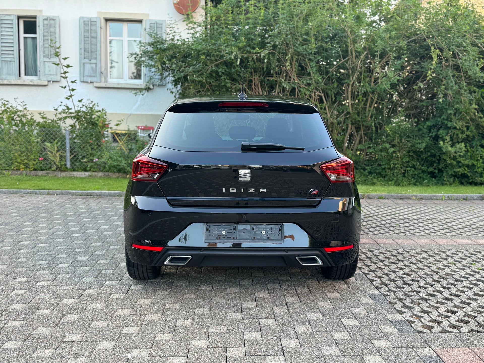 SEAT Ibiza 1.0 EcoTSI FR DSG-image-5