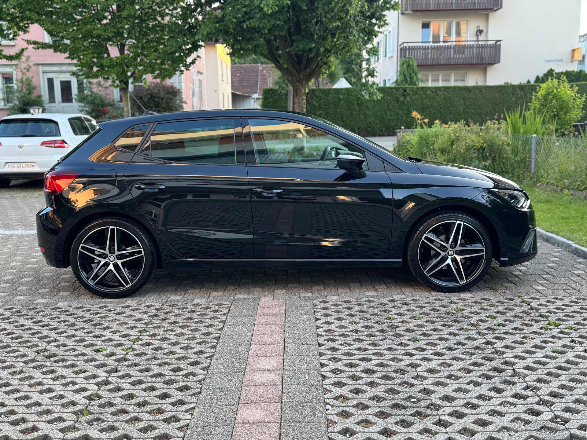 SEAT Ibiza 1.0 EcoTSI FR DSG-image-3