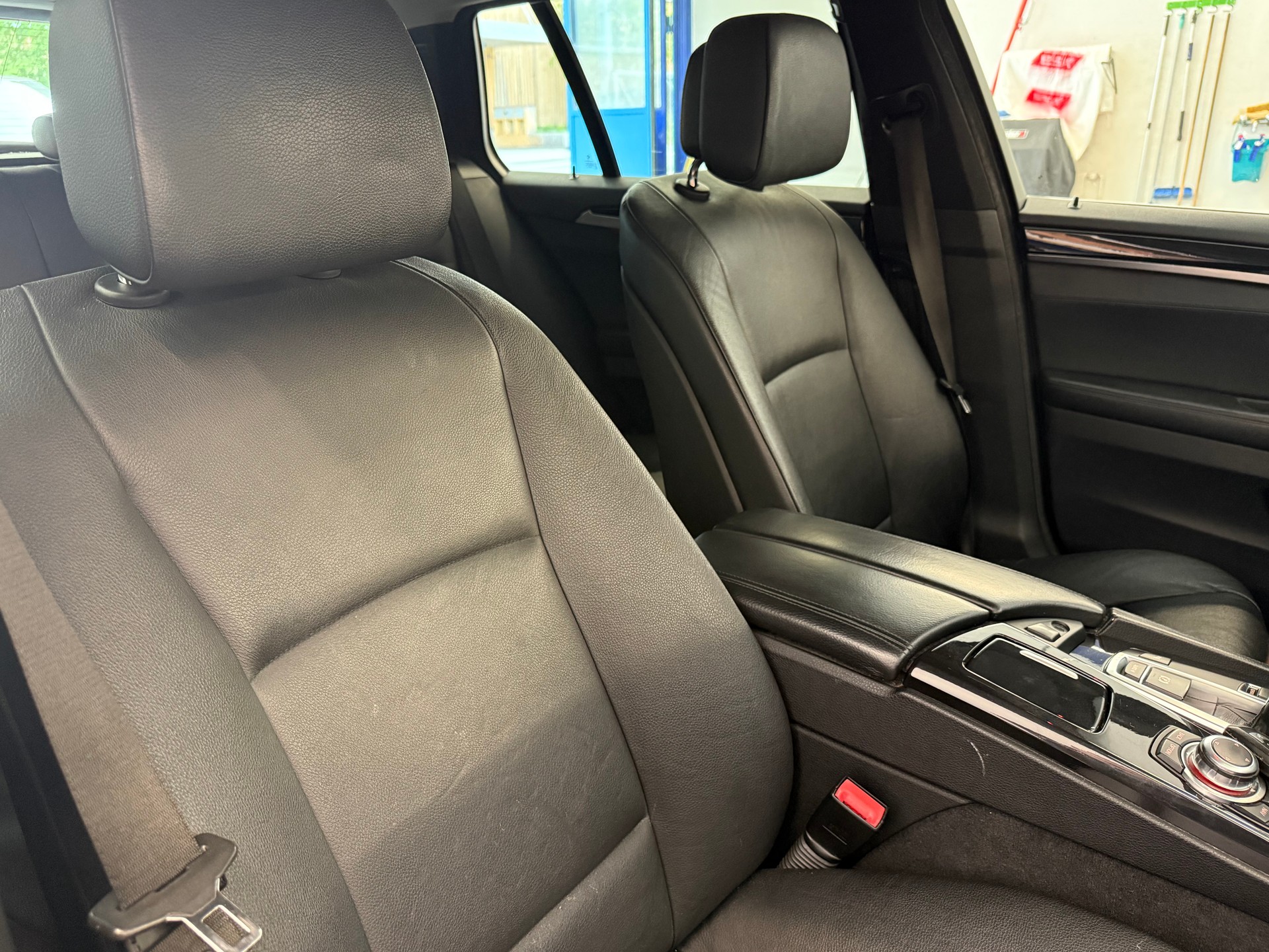 BMW 530d Touring Steptronic-image-13