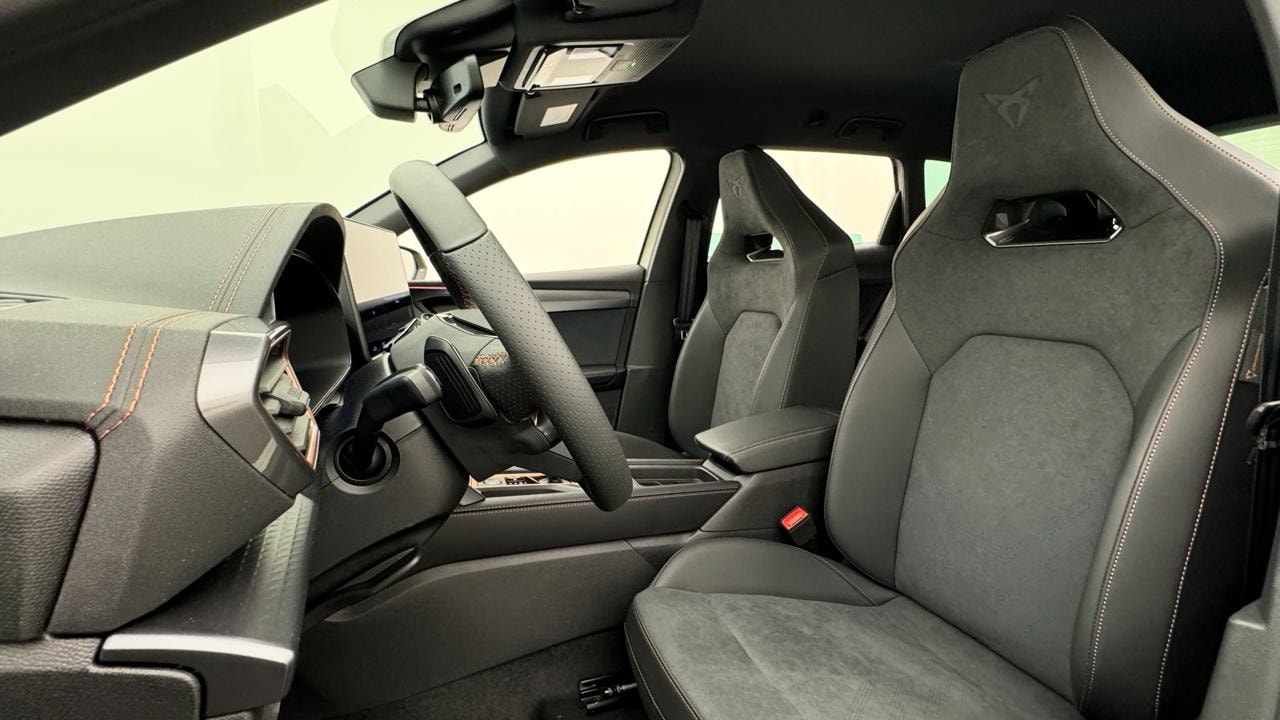 CUPRA LEON ST 2.0 TSI VZ DSG 4Drive-image-5