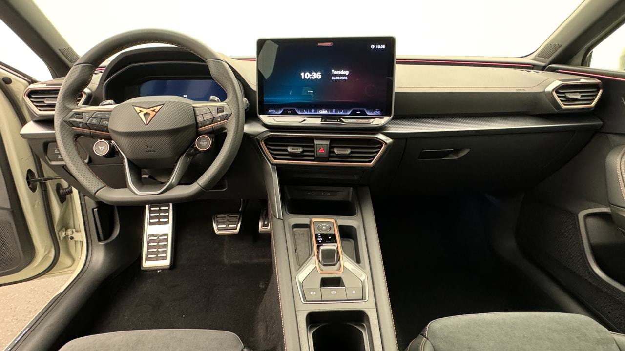 CUPRA LEON ST 2.0 TSI VZ DSG 4Drive-image-6