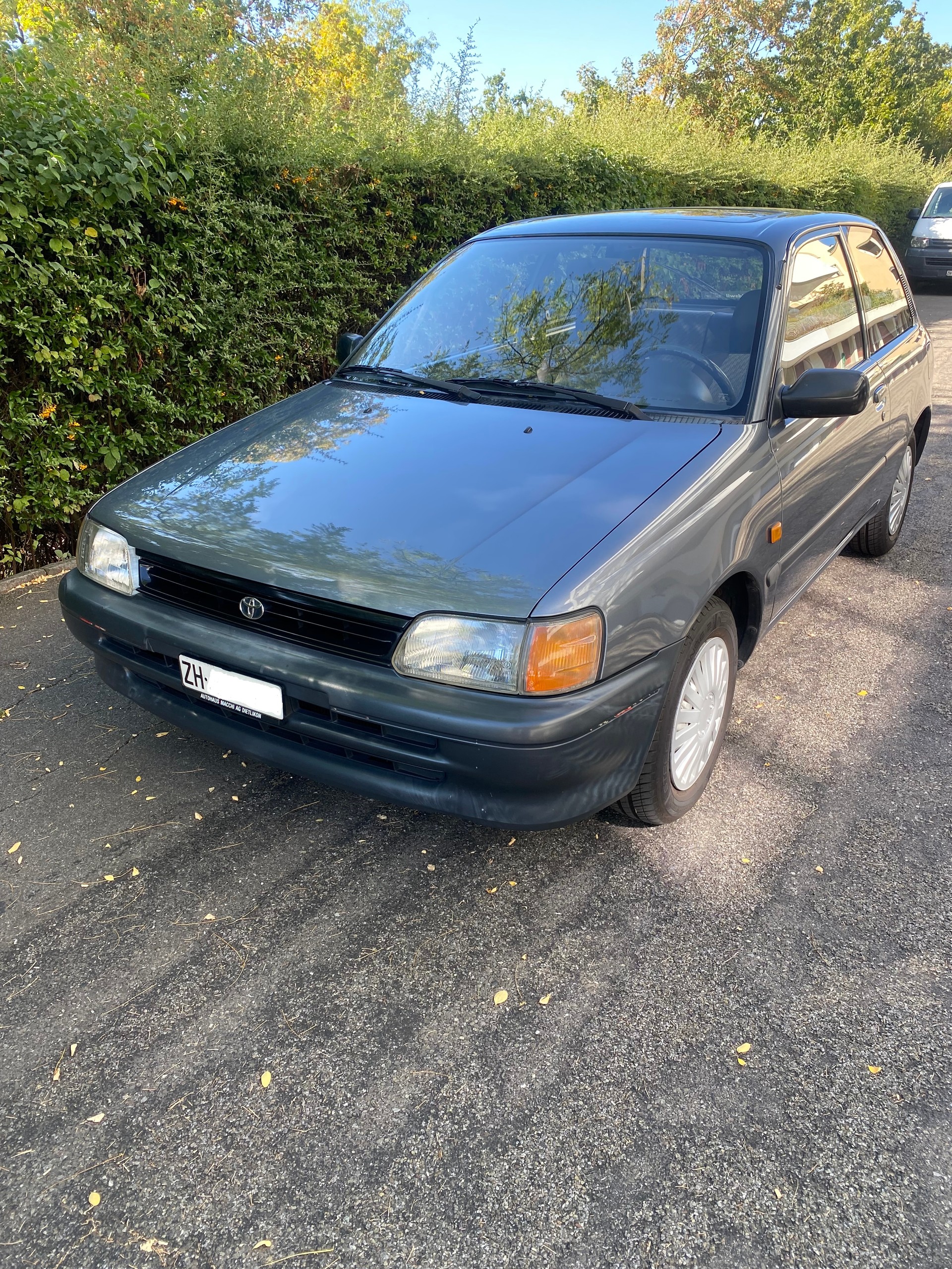 TOYOTA 1.3 XLi-image-1