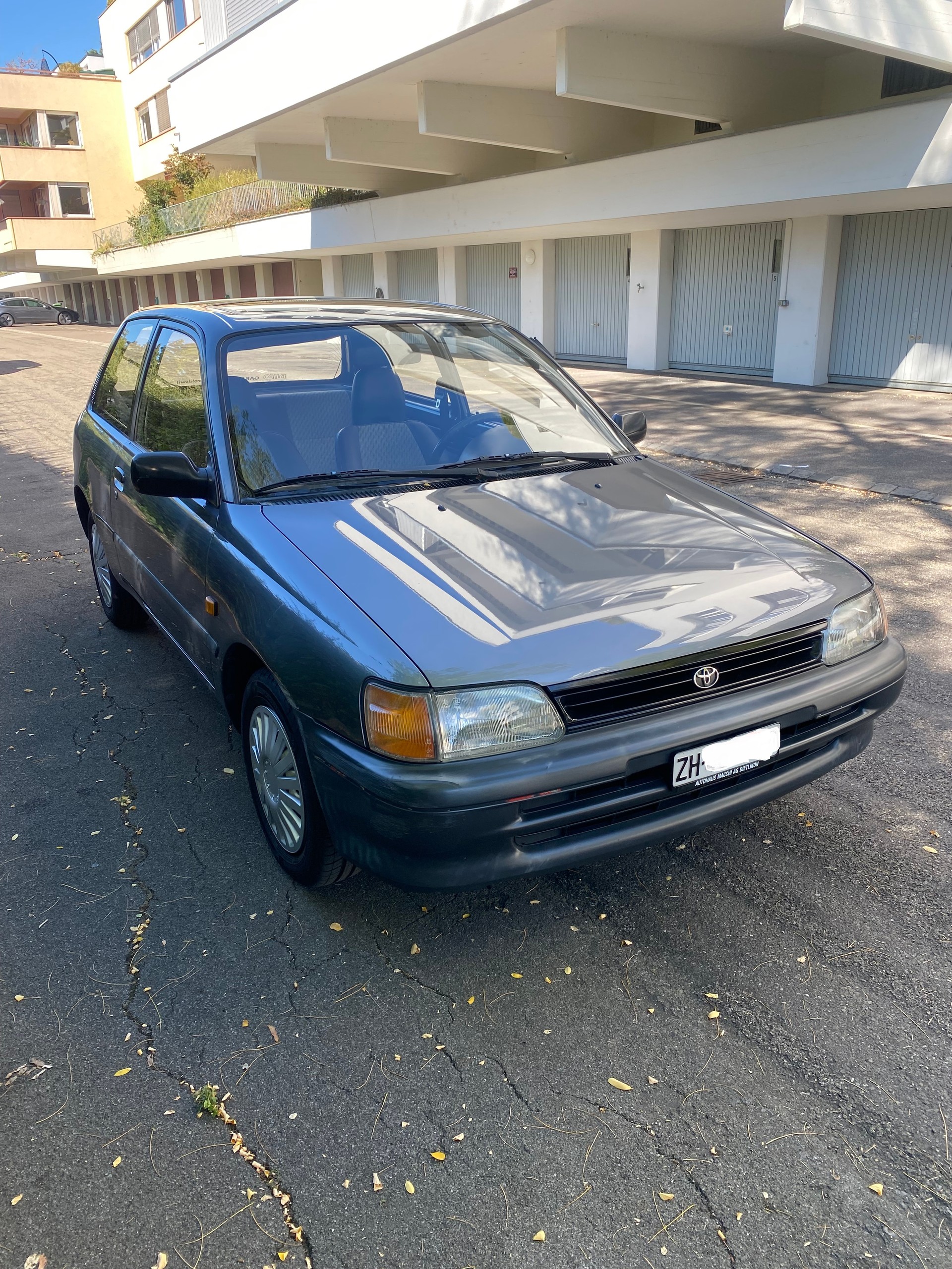 TOYOTA 1.3 XLi-image-2