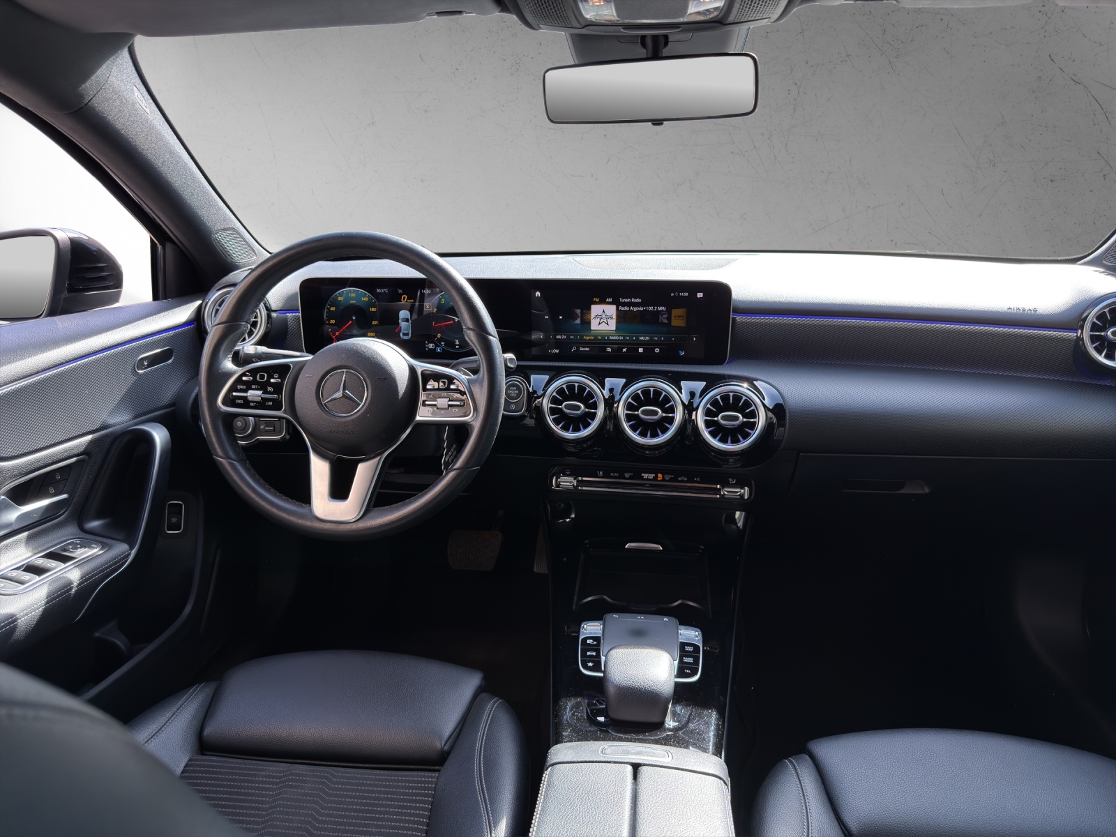 MERCEDES-BENZ A 220 Progressive 7G-DCT 4Matic-image-7