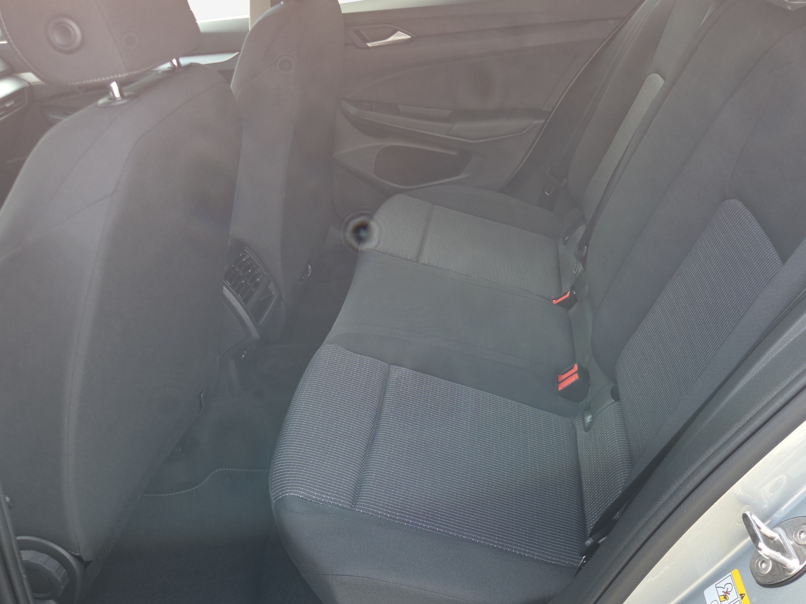 VW Golf 1.5 e TSI mHEV Value DSG-image-11