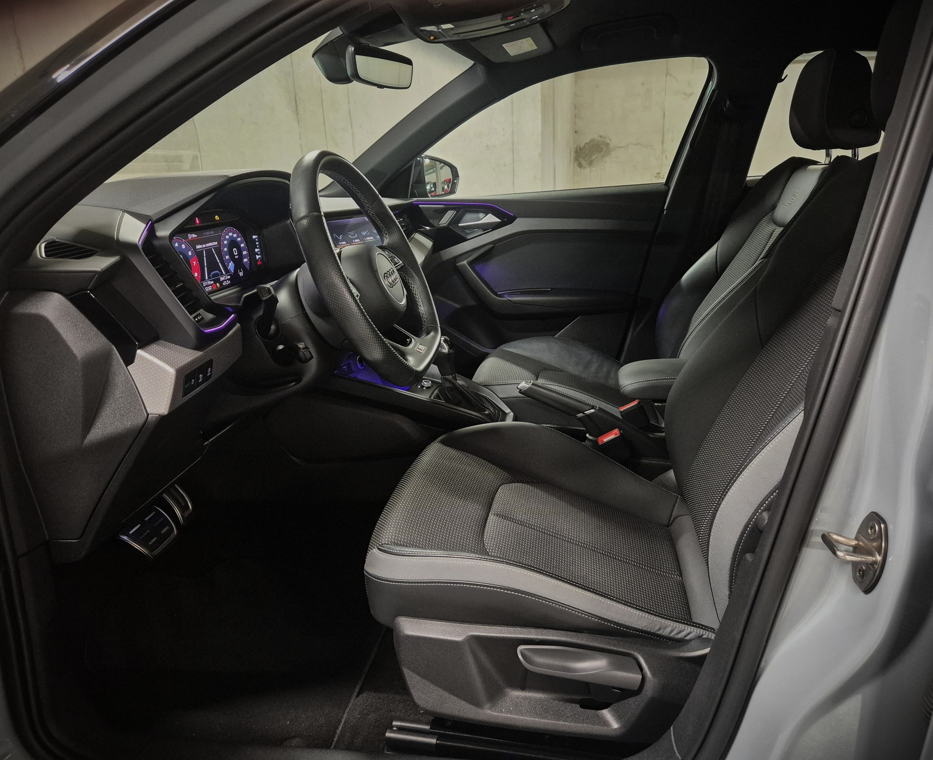 AUDI A1 City Carver 35 TFSI S-tronic S-Line-image-10