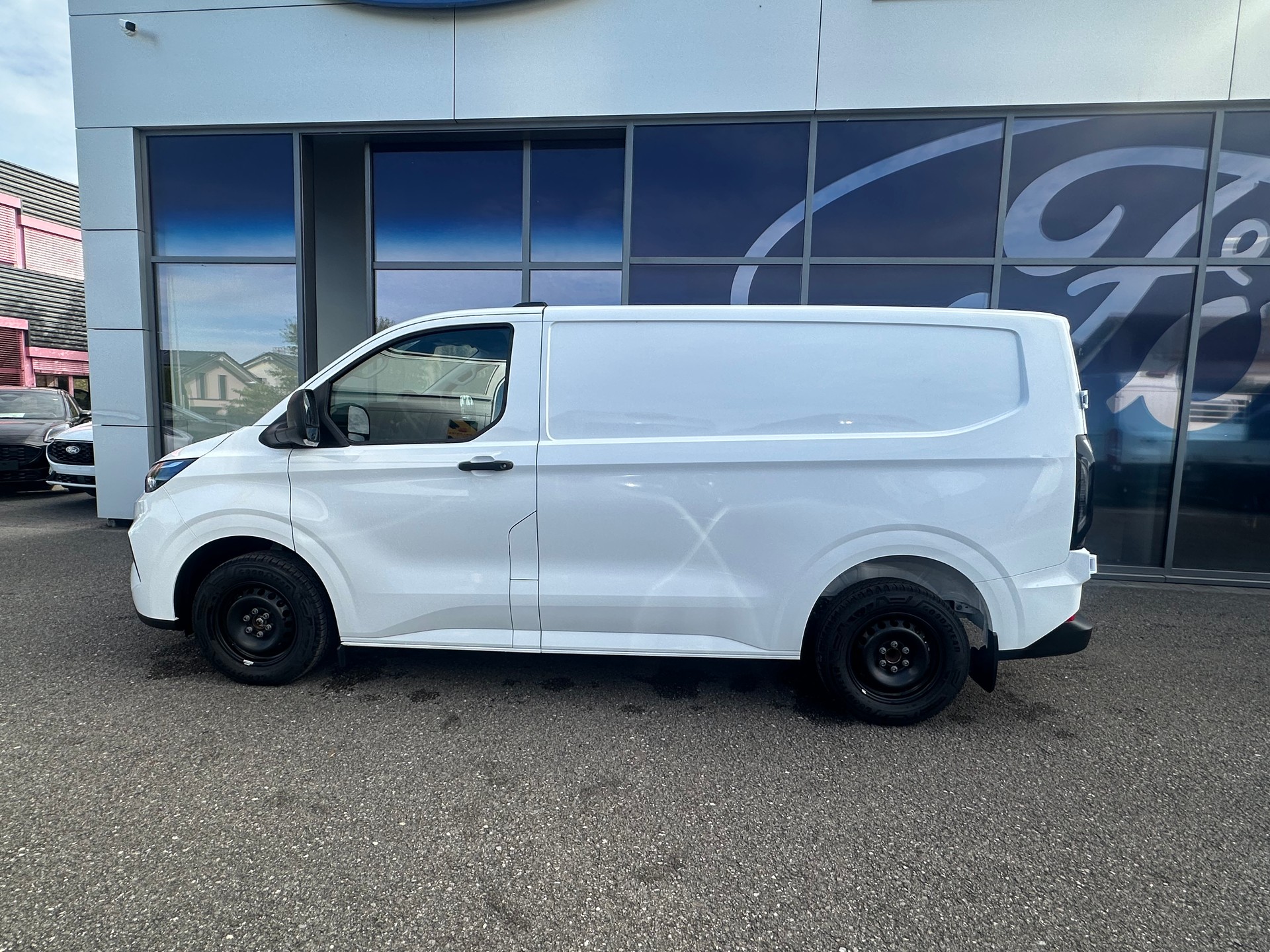 FORD Transit Custom Van 280 L1 2.0 EcoBl Trend/136CV/Aut.-showroom-element-2
