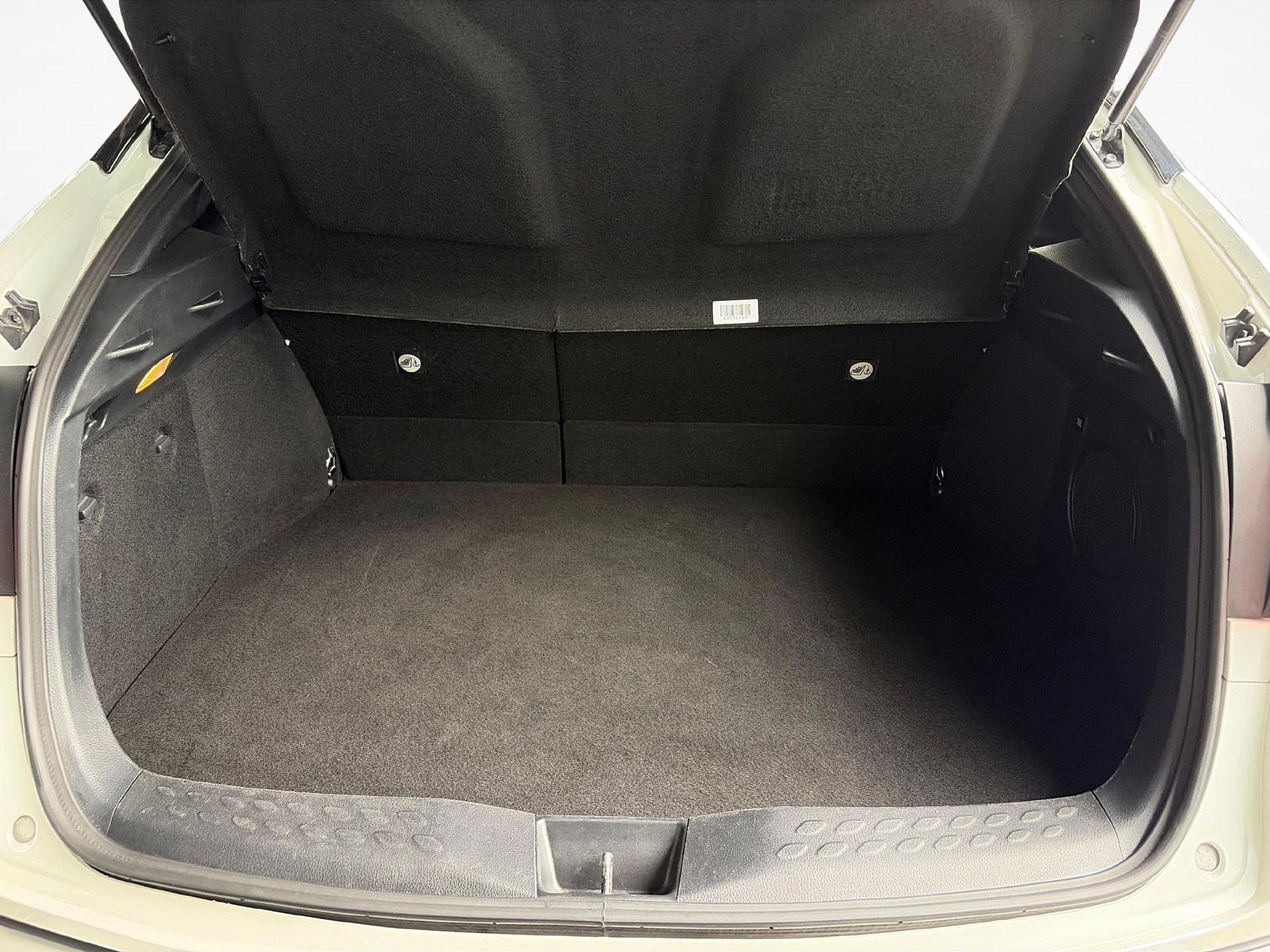 TOYOTA C-HR 2.0 VVTi HSD Move-image-18