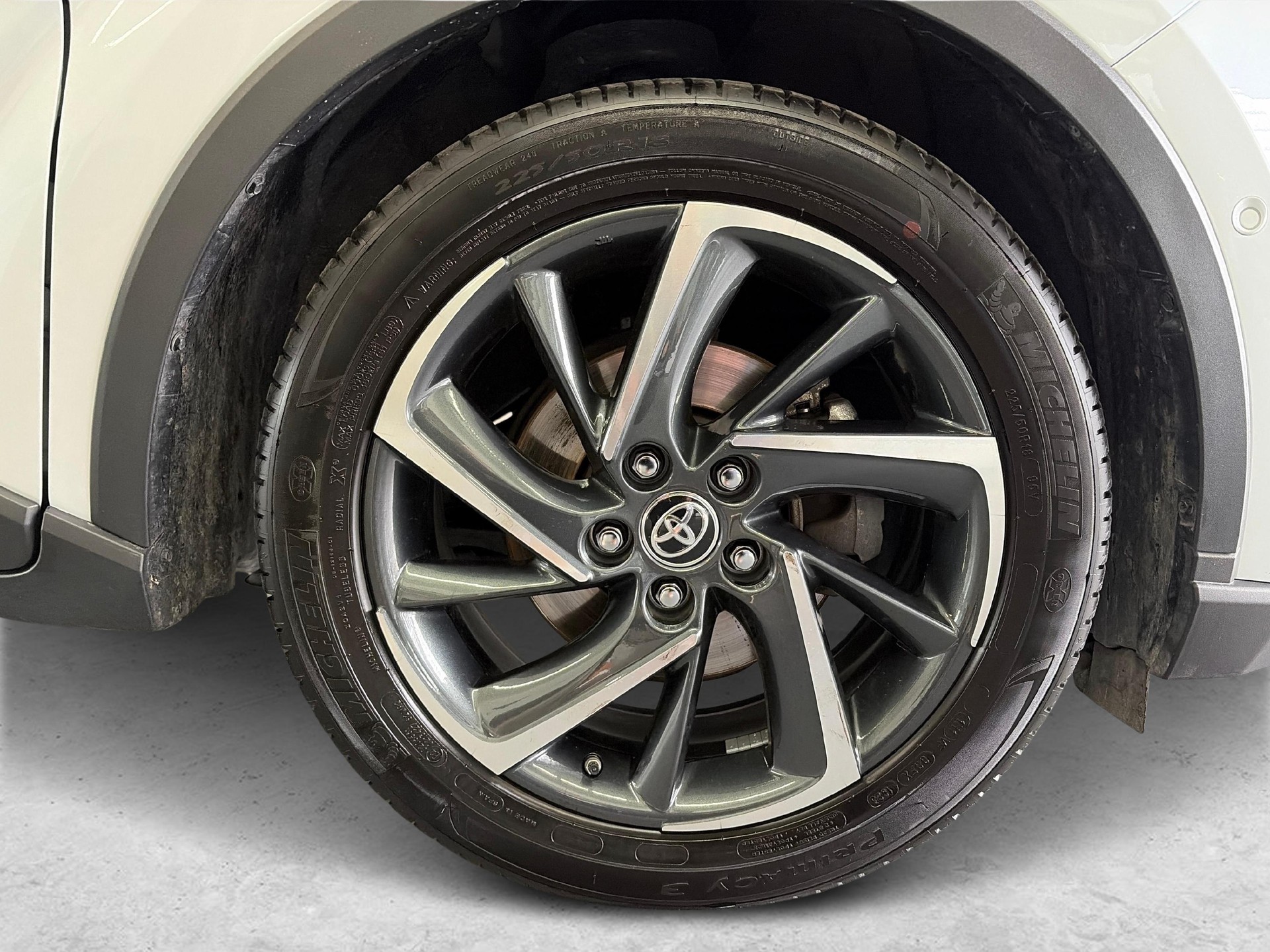 TOYOTA C-HR 2.0 VVTi HSD Move-image-19