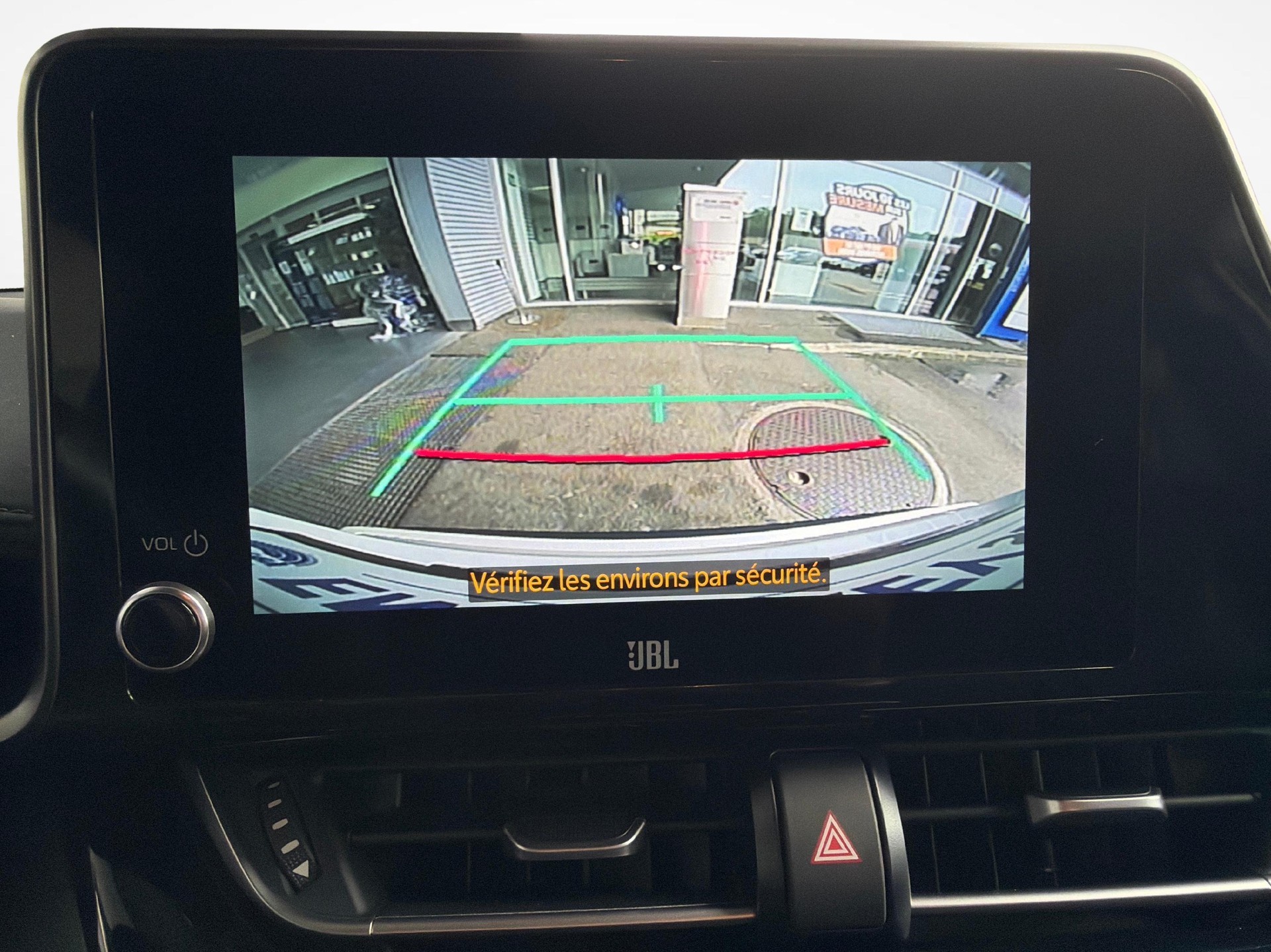 TOYOTA C-HR 2.0 VVTi HSD Move-image-13