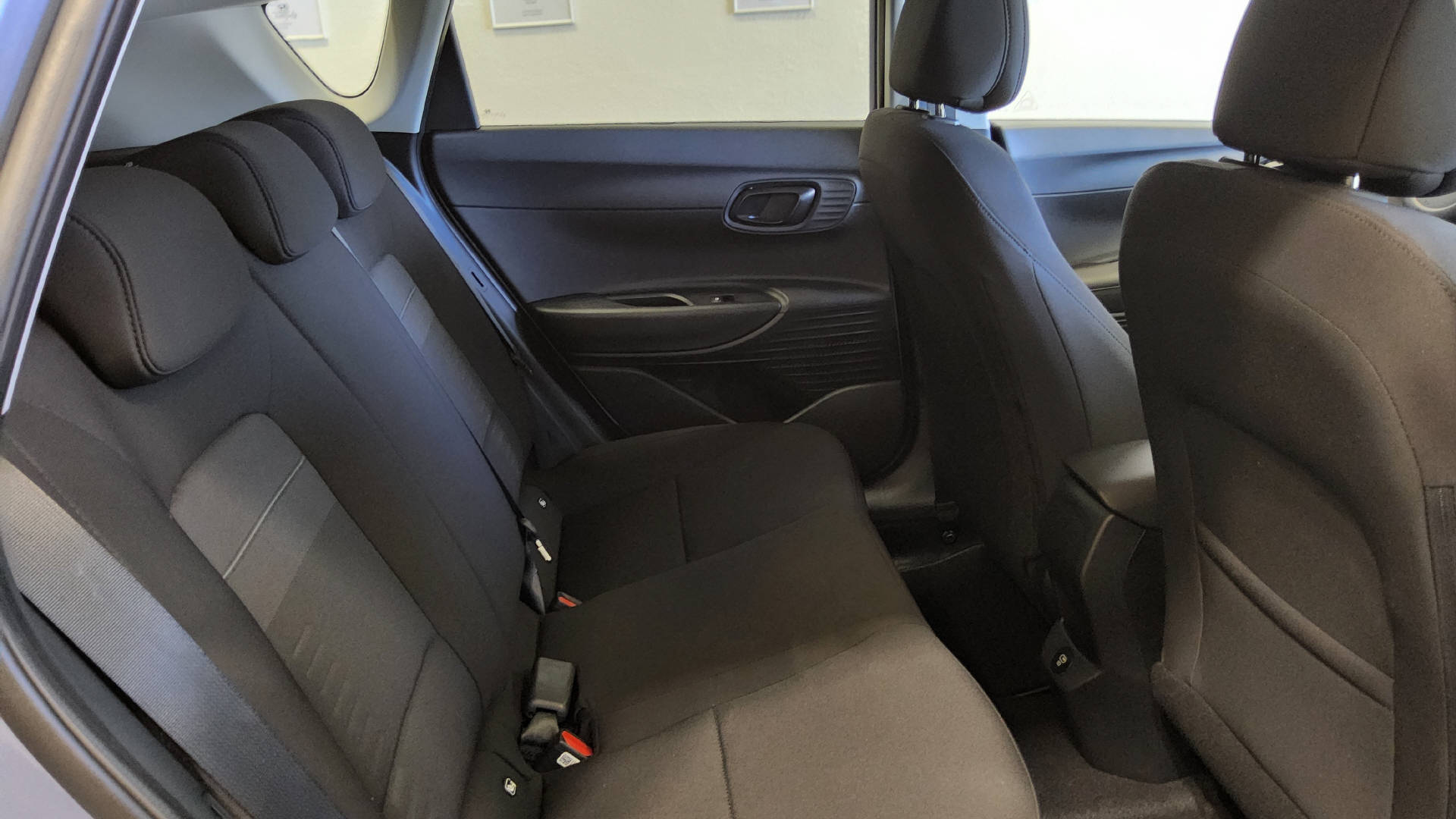 HYUNDAI Bayon 1.0 T-GDi Amplia-image-6