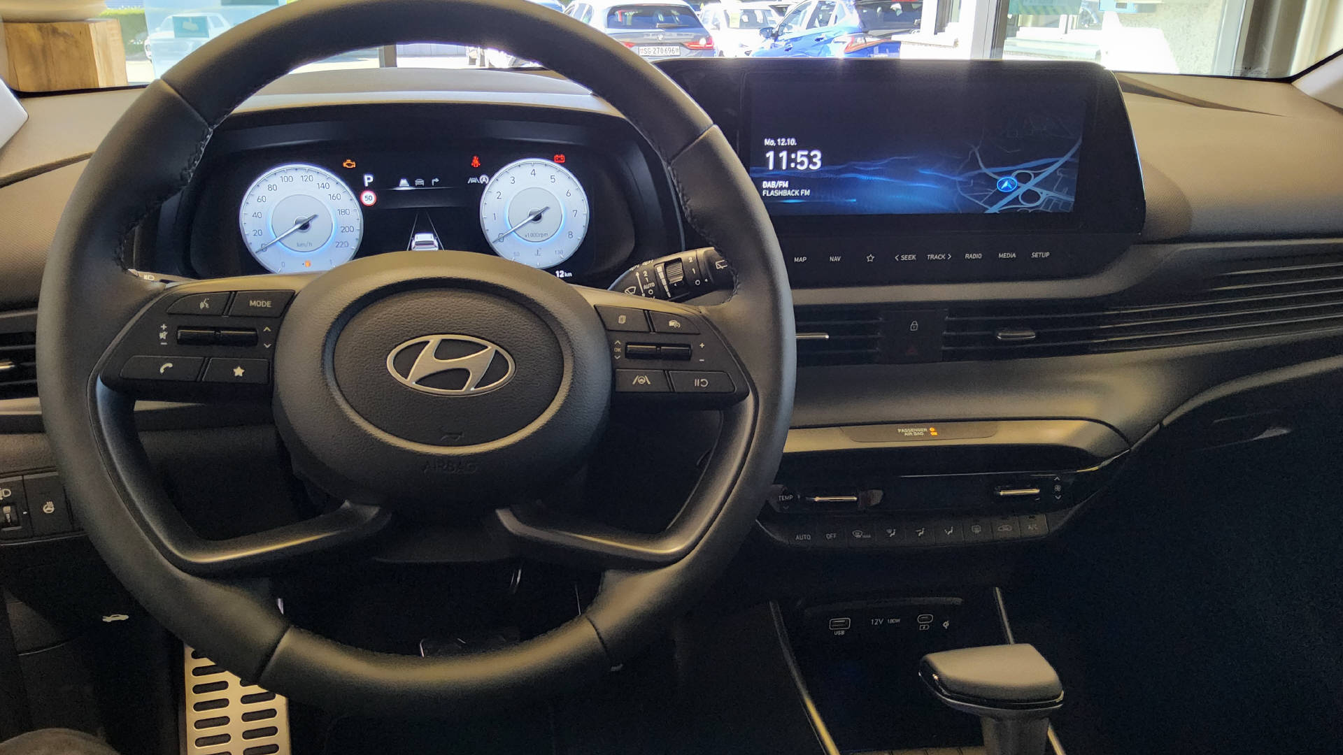 HYUNDAI Bayon 1.0 T-GDi Amplia-image-14