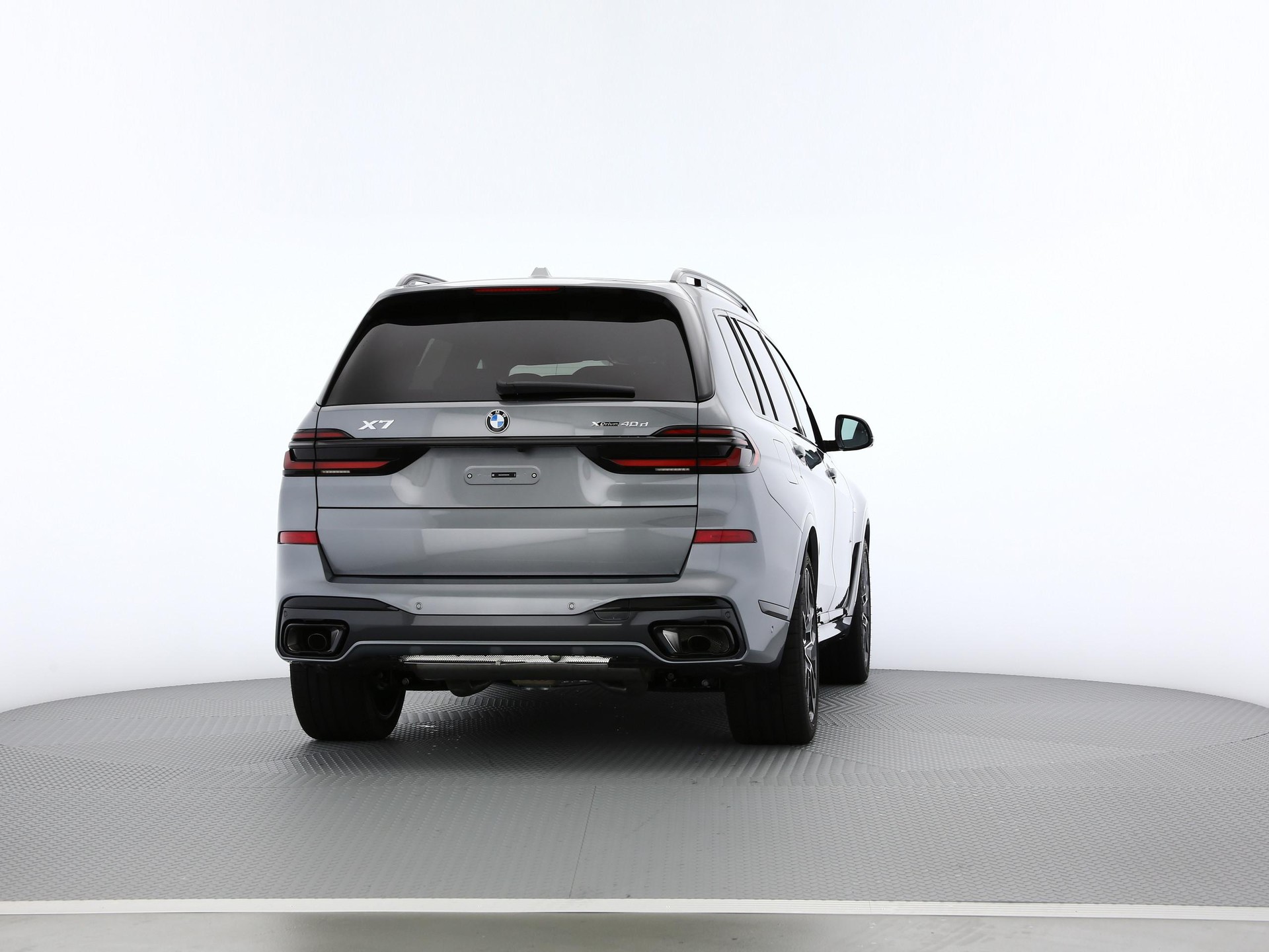 BMW X7 G07 40d xDrive SAG-image-18