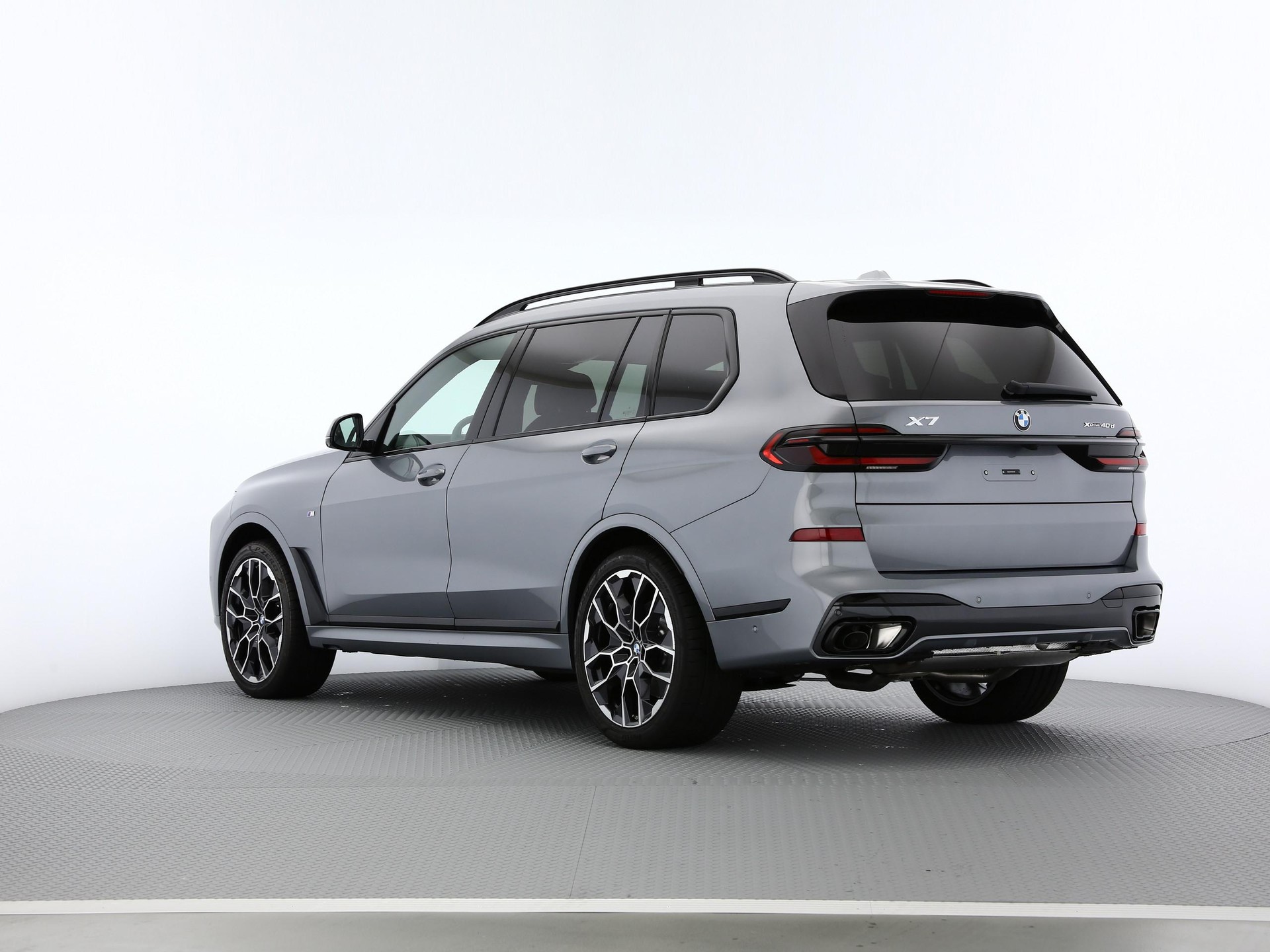 BMW X7 G07 40d xDrive SAG-image-15