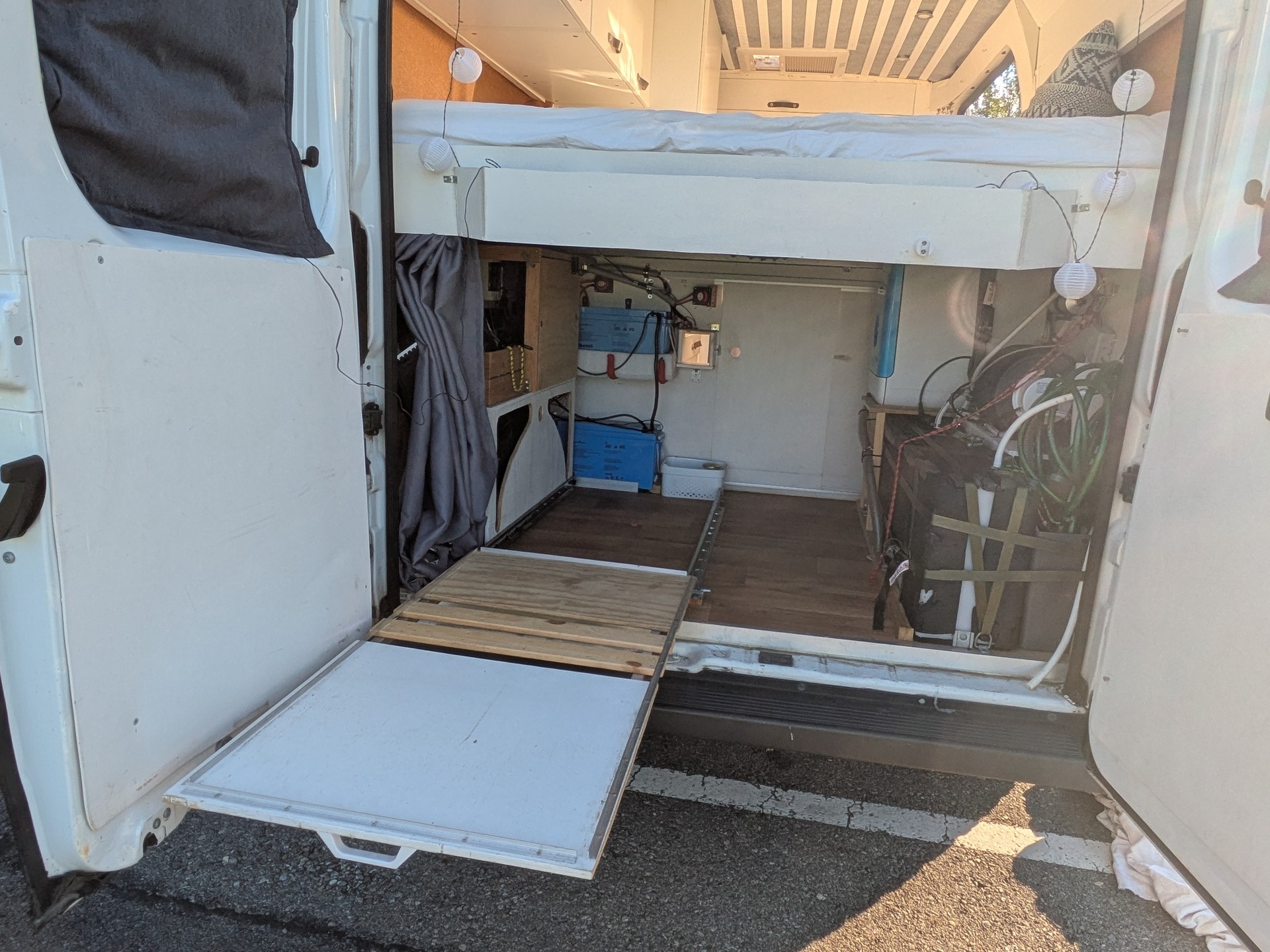 PEUGEOT Camper vollautark Luxus L2H2-image-11