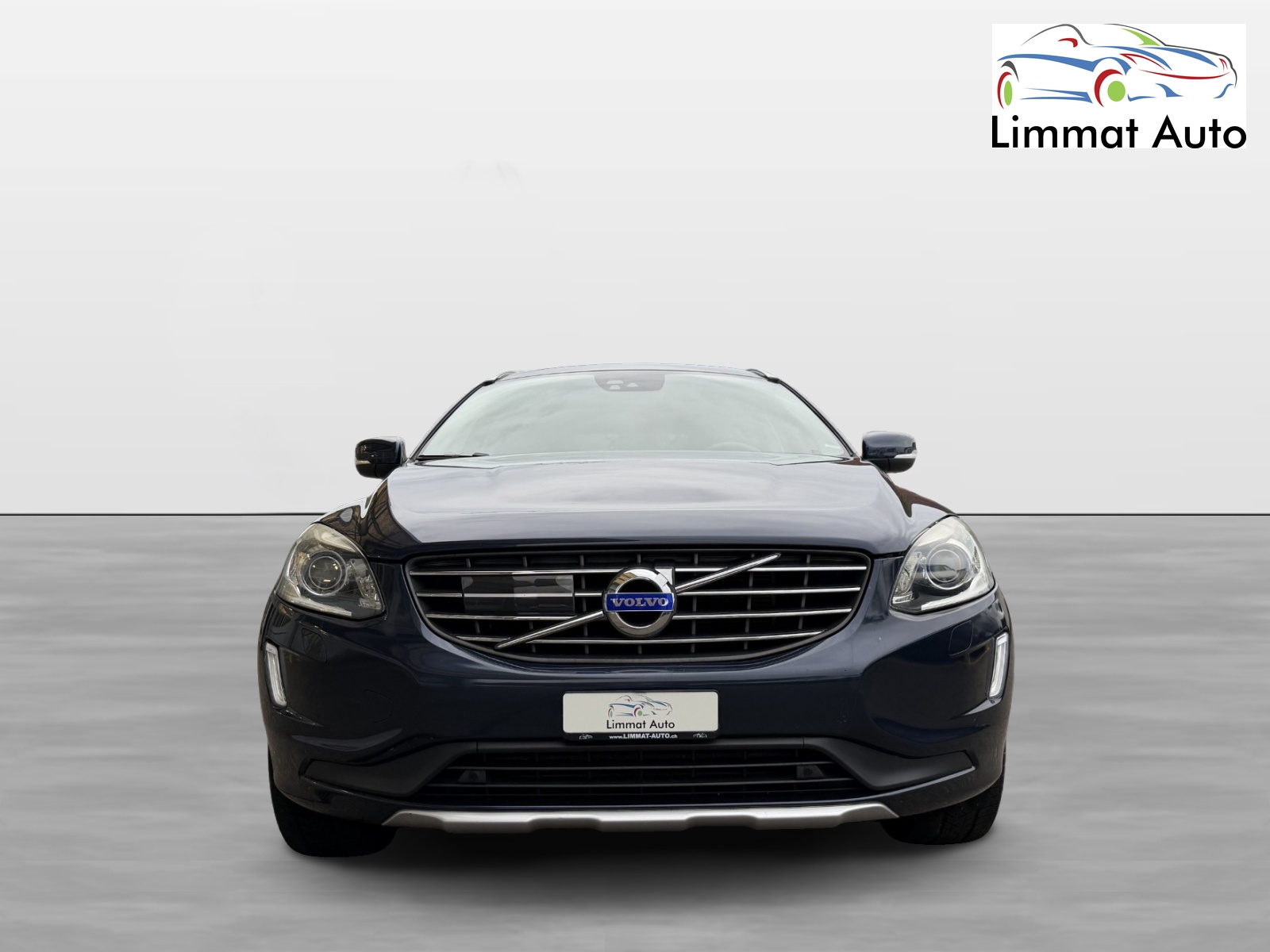 VOLVO XC60 D5 AWD Summum Geartronic-image-7
