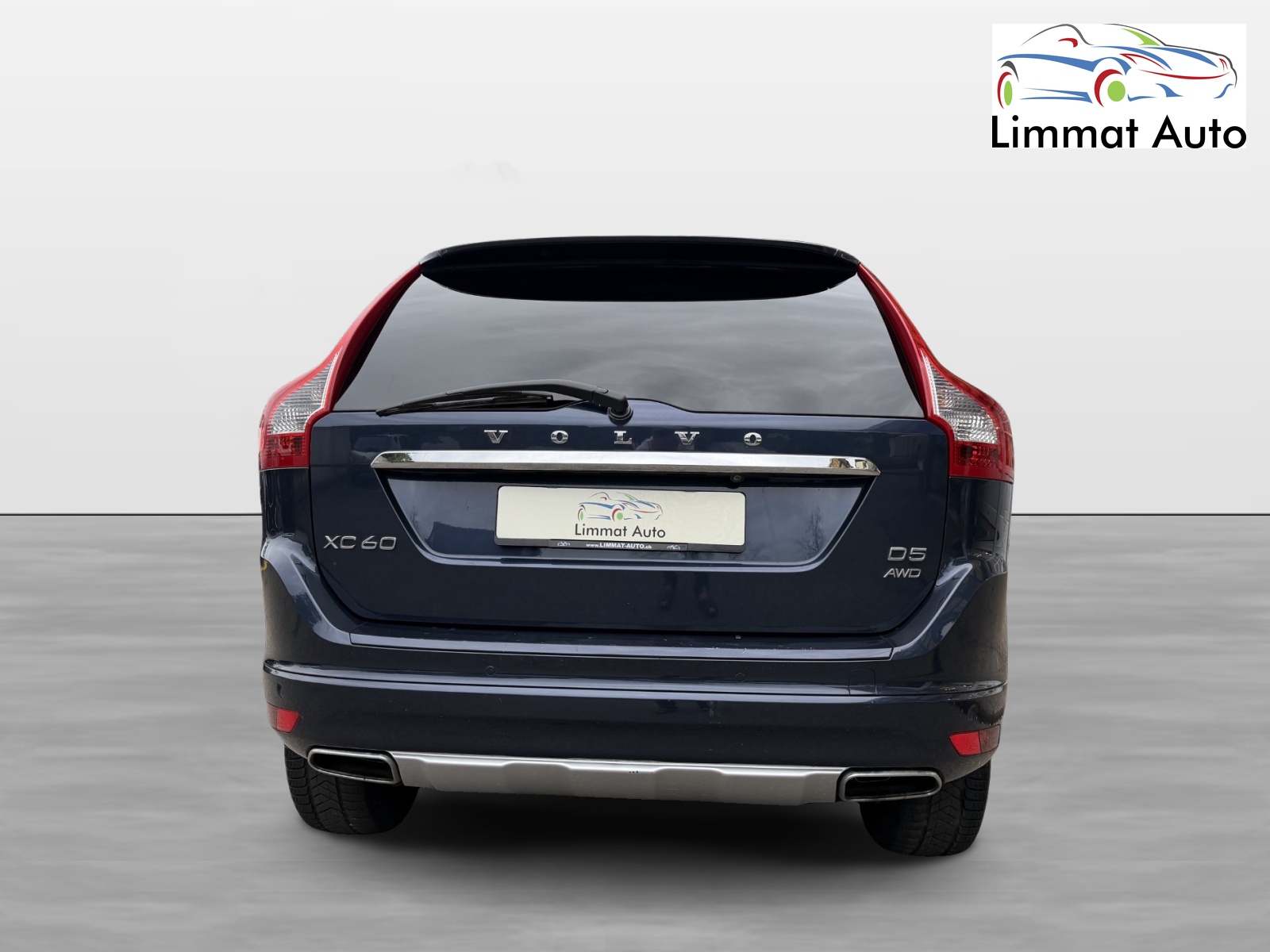 VOLVO XC60 D5 AWD Summum Geartronic-image-3