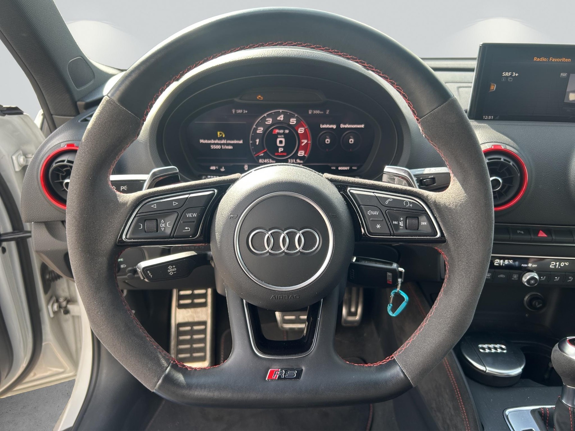 AUDI RS3 Sportback 2.5 T FSI quattro S-Tronic-image-10