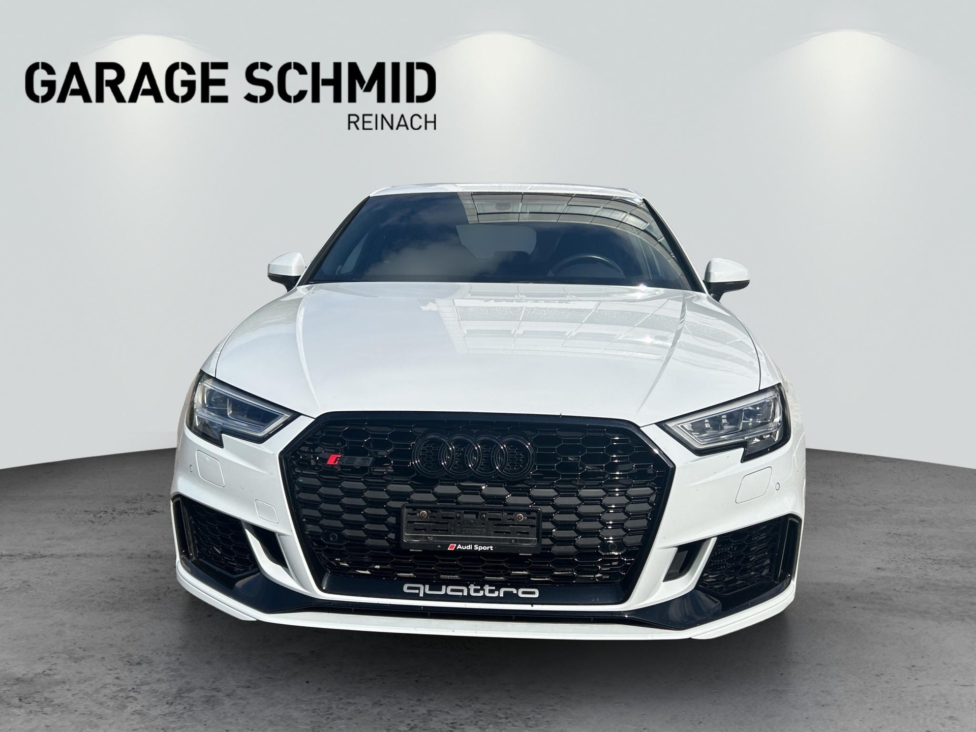 AUDI RS3 Sportback 2.5 T FSI quattro S-Tronic-image-1
