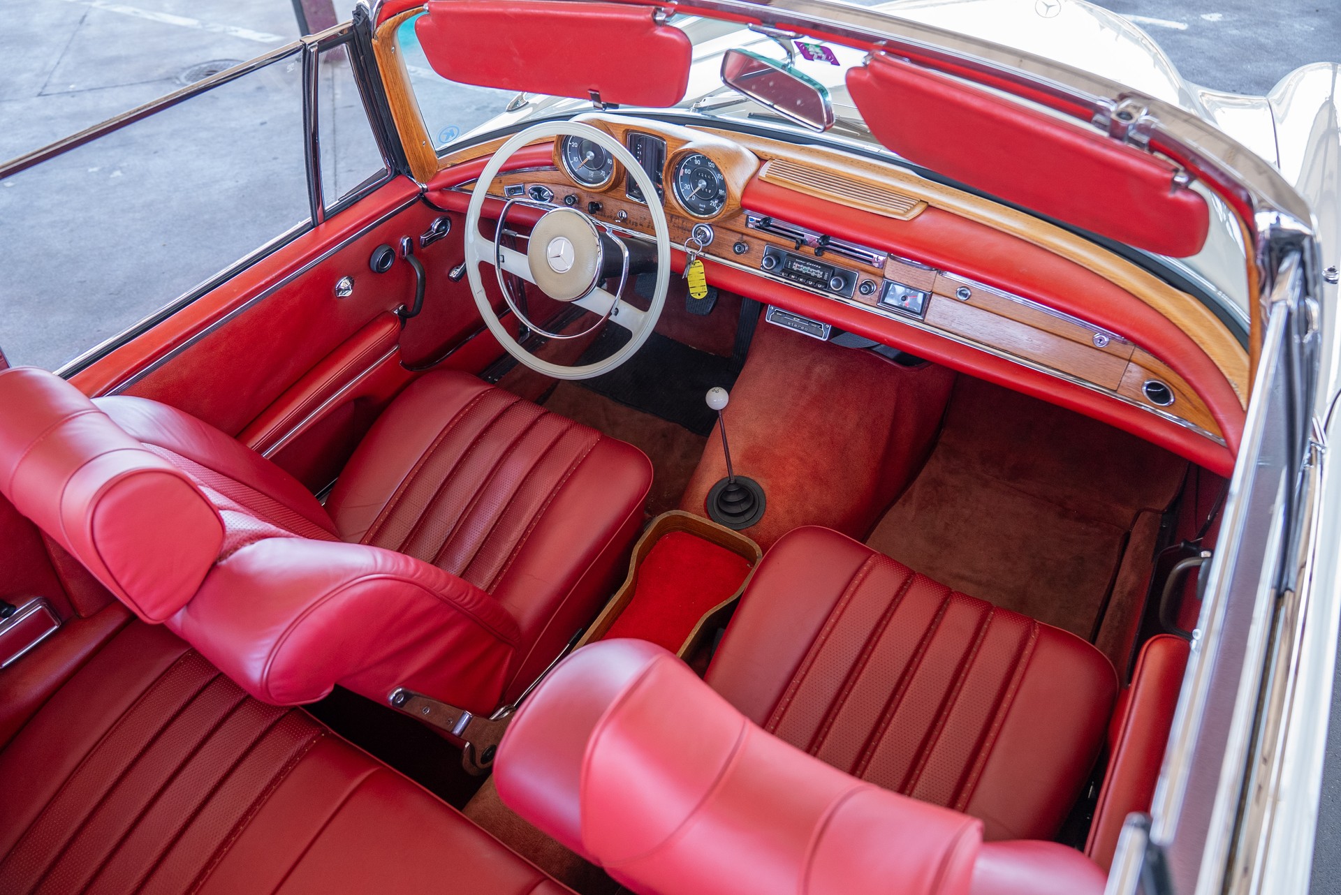 MERCEDES-BENZ 220 SEB, werk.lab classics-image-3