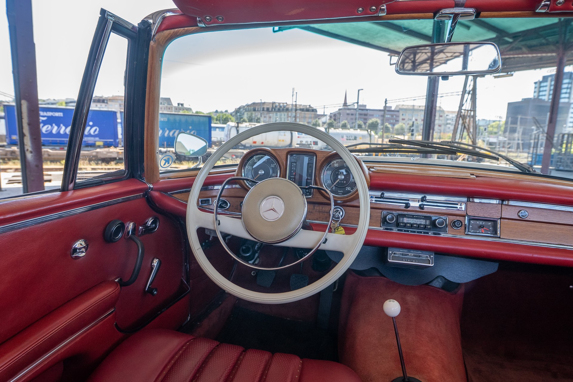 MERCEDES-BENZ 220 SEB, werk.lab classics-image-8