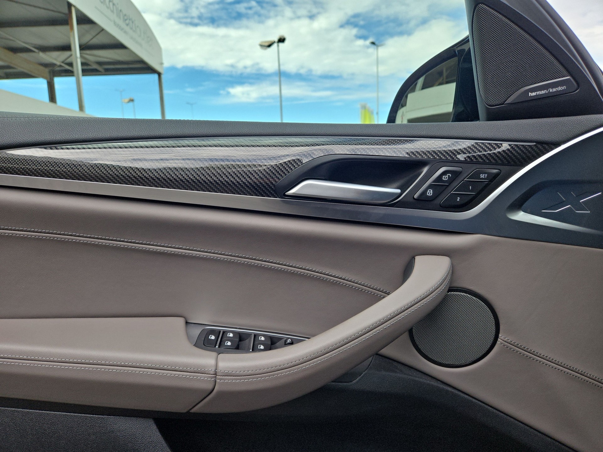 BMW X4M xDrive M Competition Steptronic-image-15